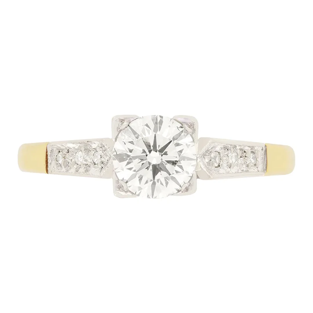 Late Deco 0.70ct Diamond Solitaire ring, c.1940s