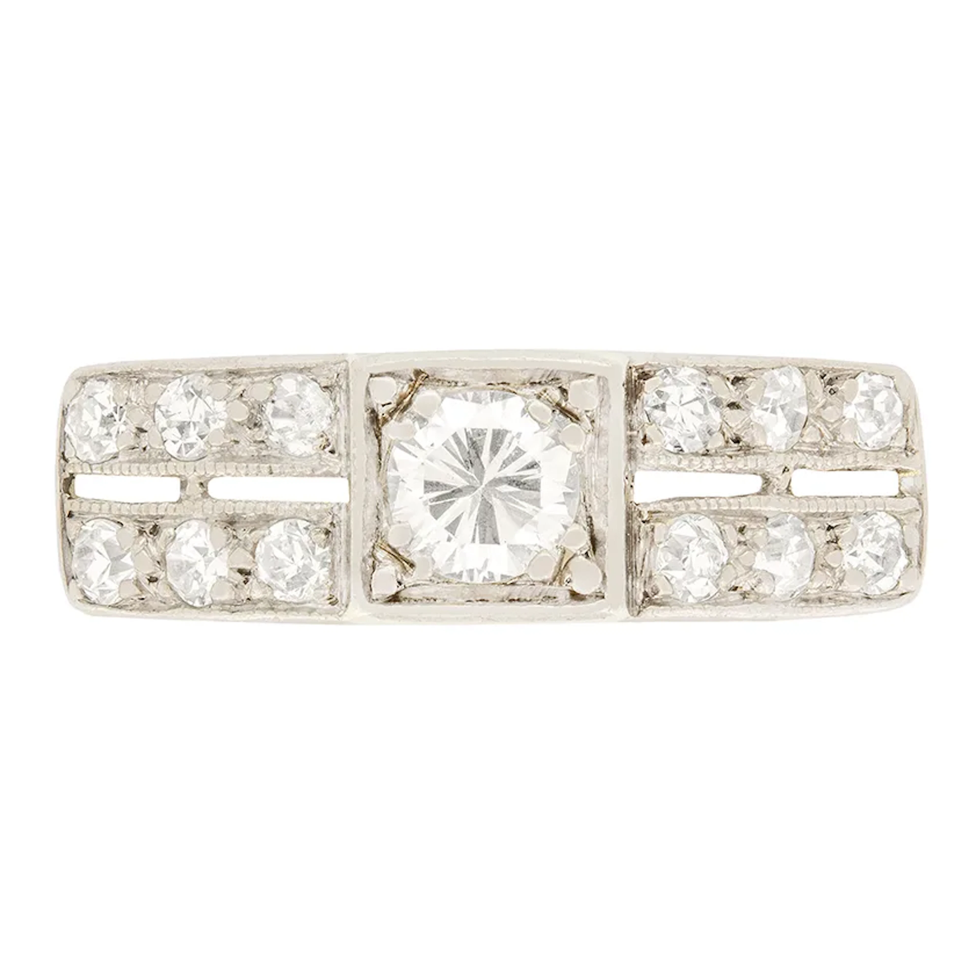 Art Deco 0.30ct Diamond Cluster Ring, c.1930s