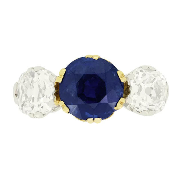 Art Deco 2.20ct Sapphire and Diamond Three Stone Ring, c.1920s