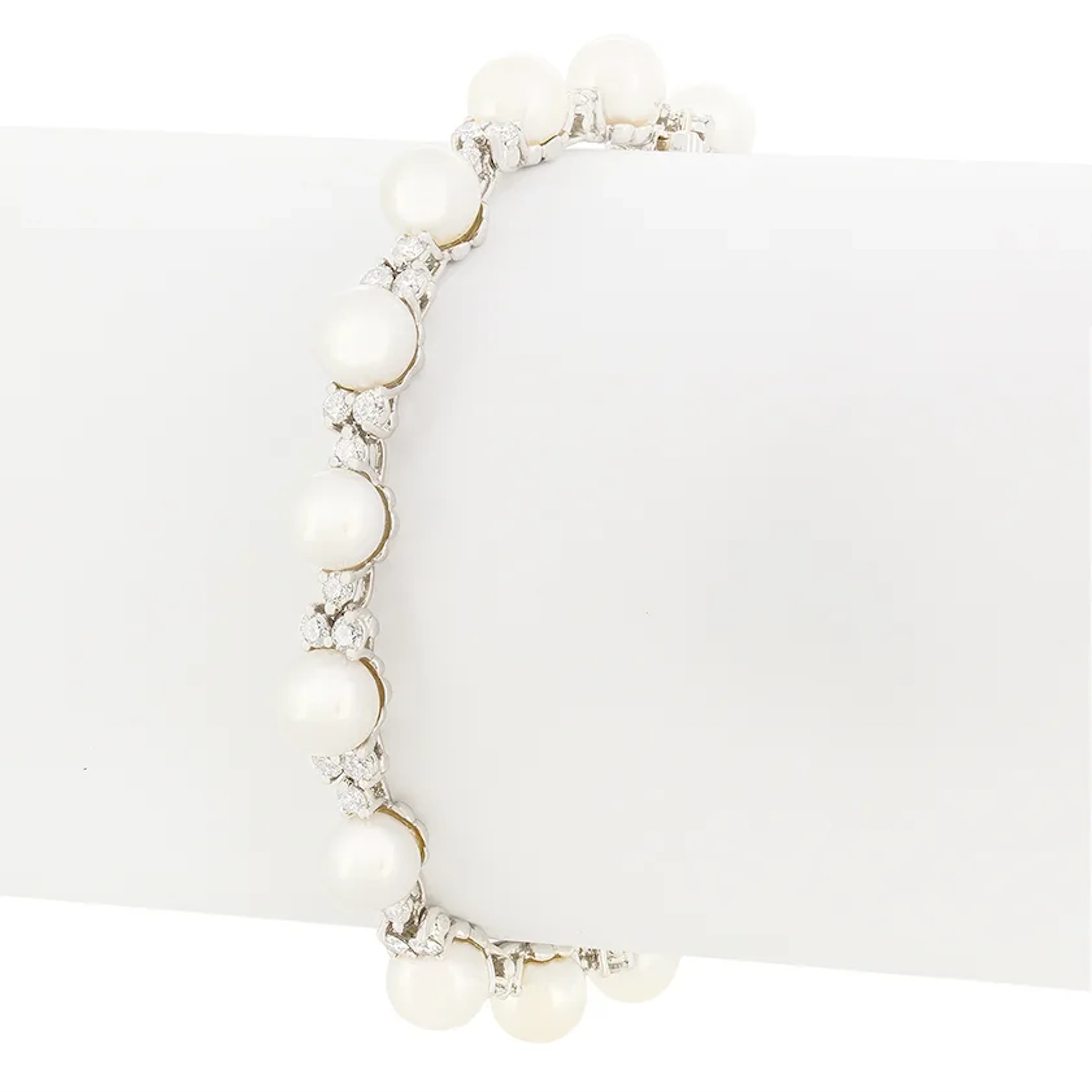Tiffany & Co. Pearl and Diamond ‘Aria Victoria’ Bracelet