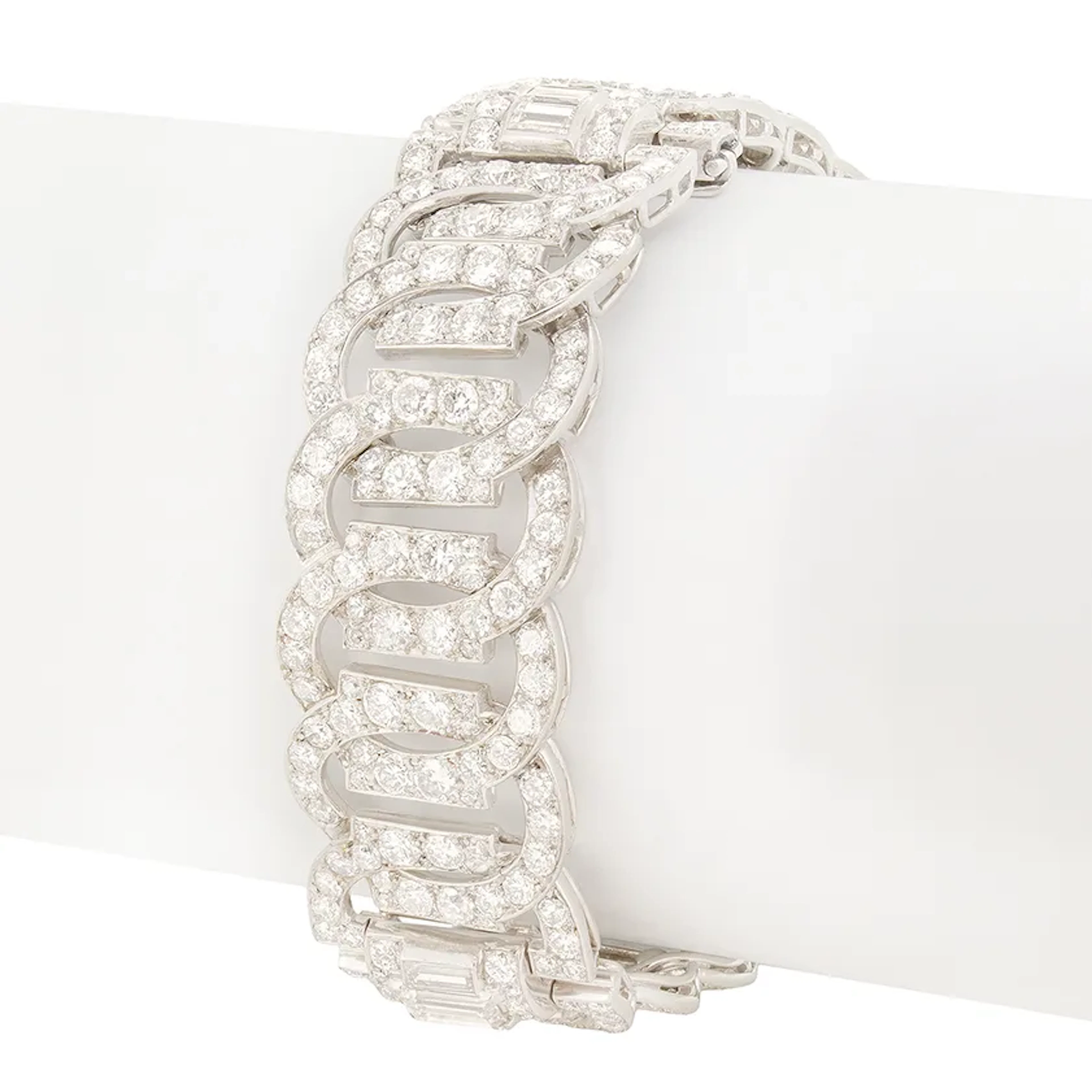 Art Deco 18.20ct Diamond Bracelet, c.1920s