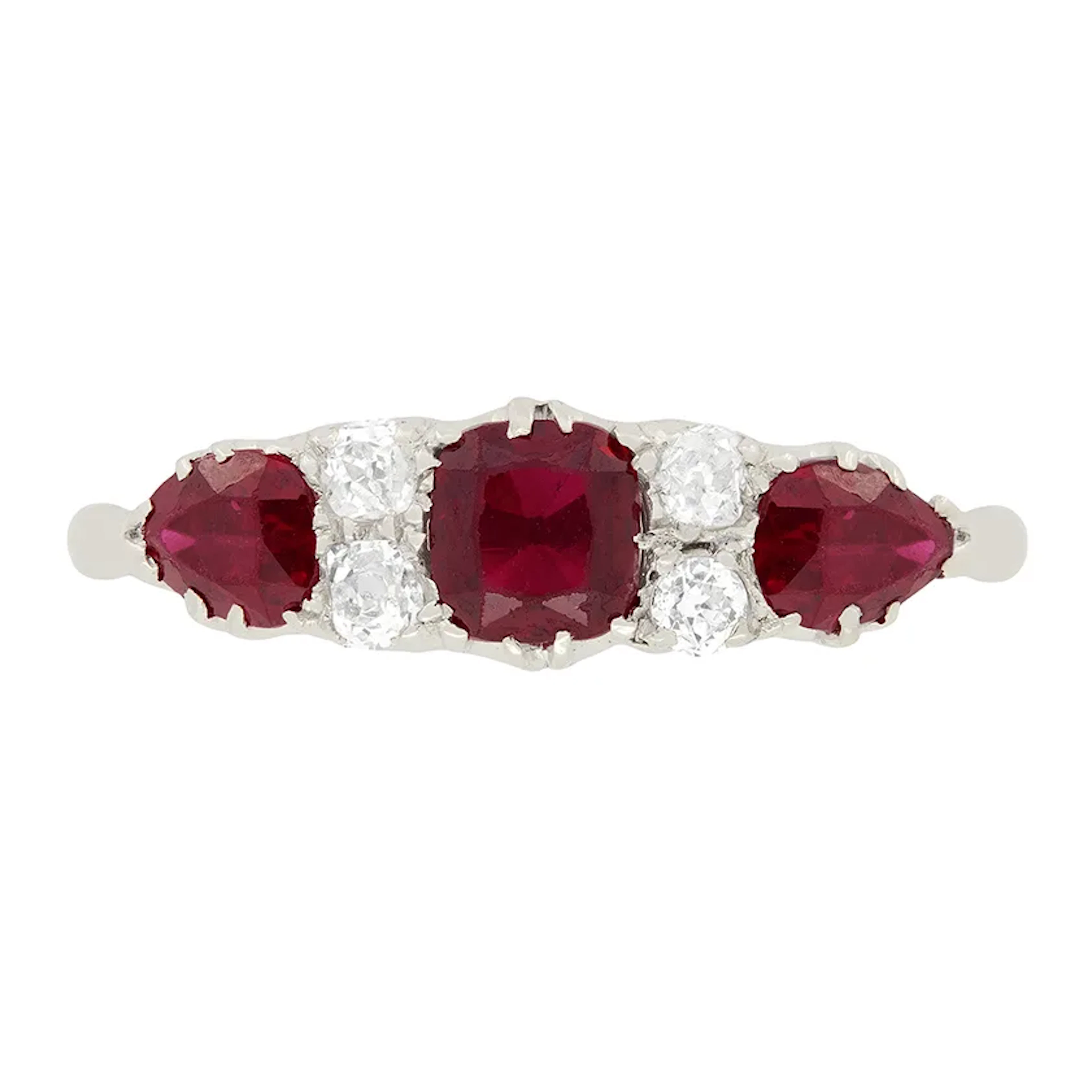 Art Deco 1.00ct Ruby and Diamond Ring, c.1920s