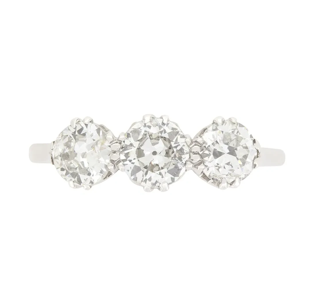 Art Deco 1.30ct Diamond Trilogy Ring, c.1920s
