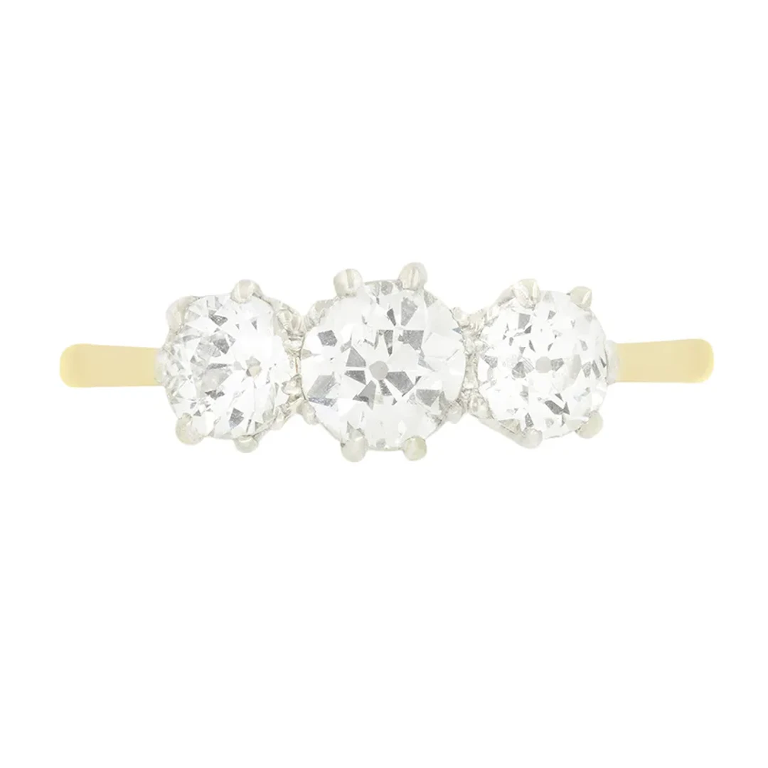 Edwardian 1.05ct Diamond Three Stone Ring, c.1910s
