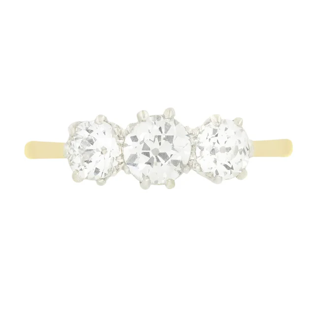 Edwardian 1.05ct Diamond Three Stone Ring, c.1910s