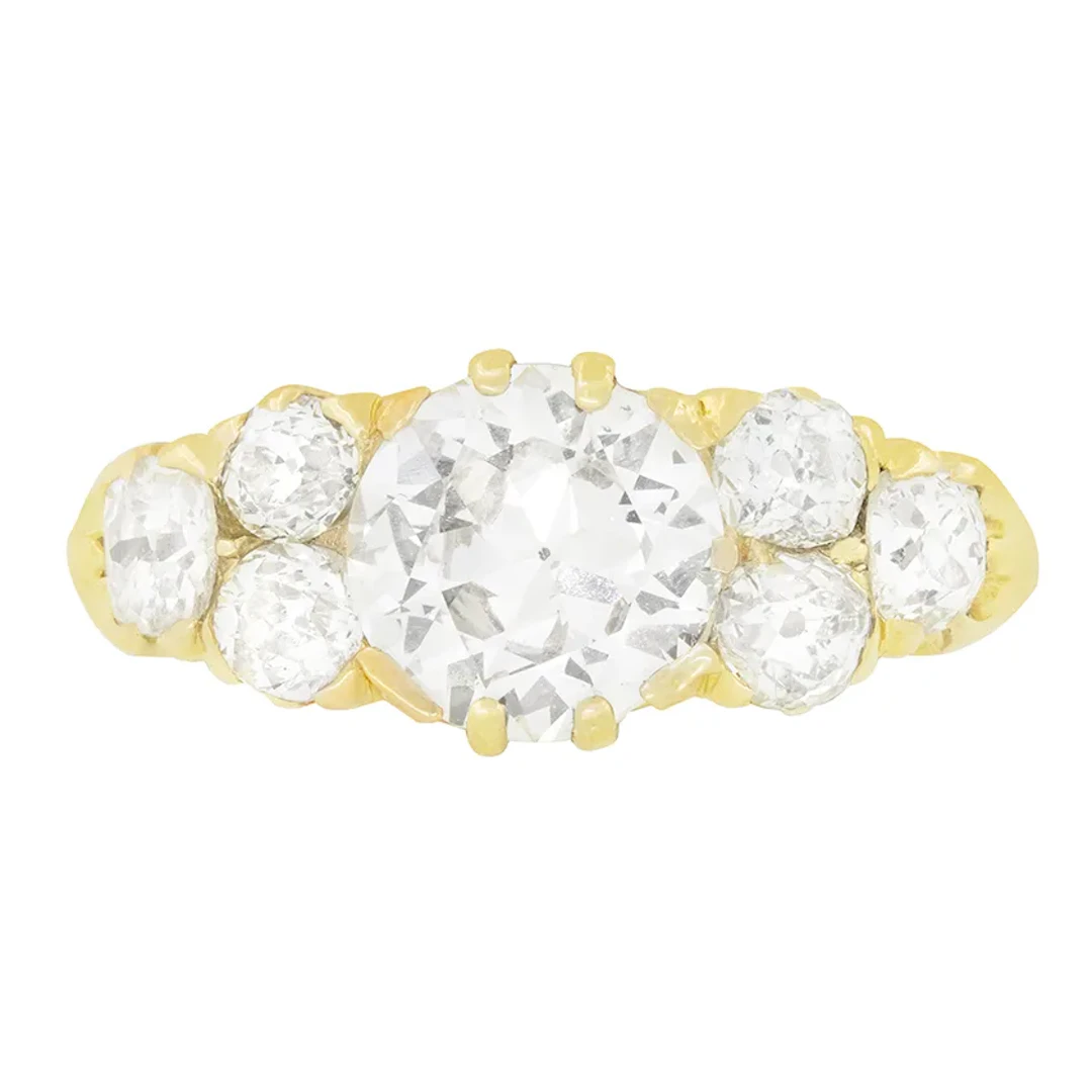 Victorian 2.70ct Diamond Carved Shank Ring, c.1880s