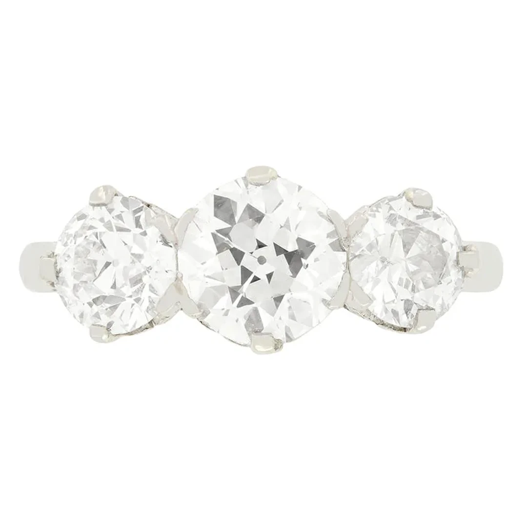 Art Deco 2.60ct Diamond Trilogy Ring, c.1920s