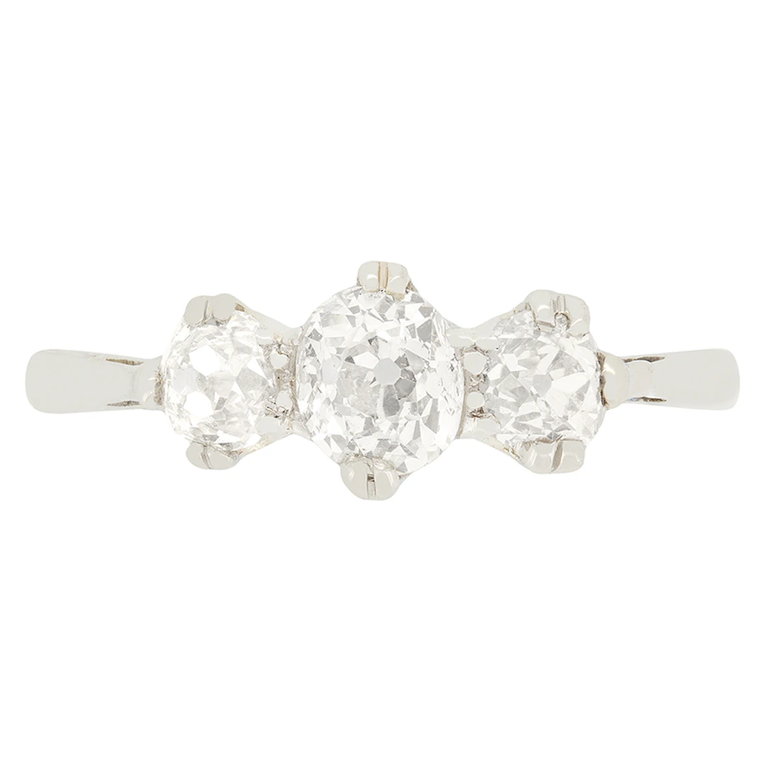 Art Deco 1.10ct Diamond Three Stone Ring, c.1920s