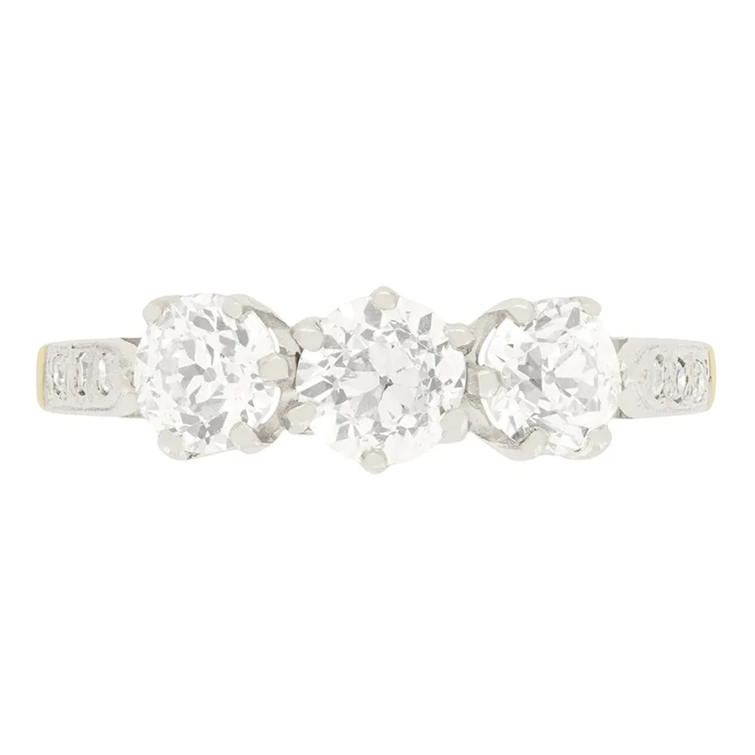 Edwardian 1.10ct Diamond Three Stone Ring, c.1910s