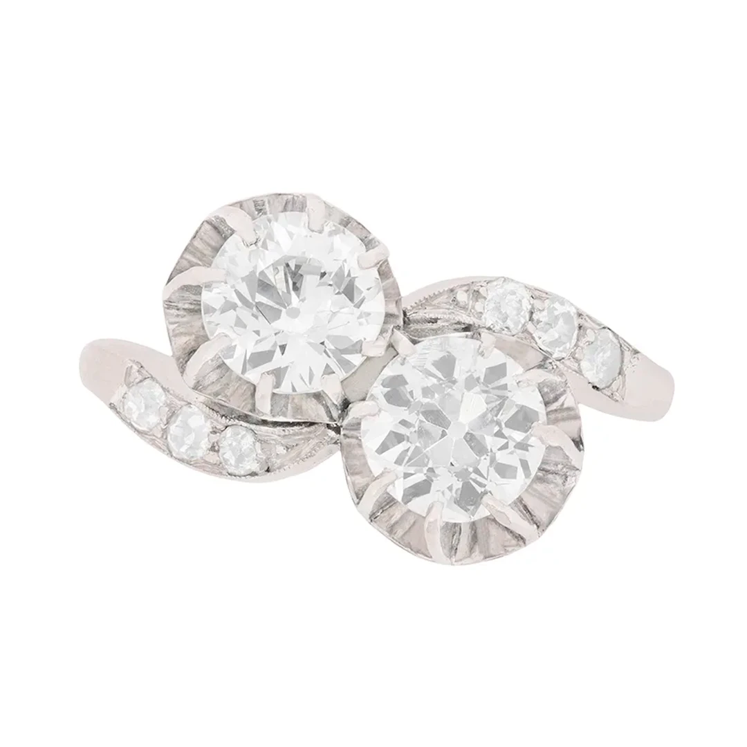 Art Deco Two Stone Diamond Twist Ring, c.1920s