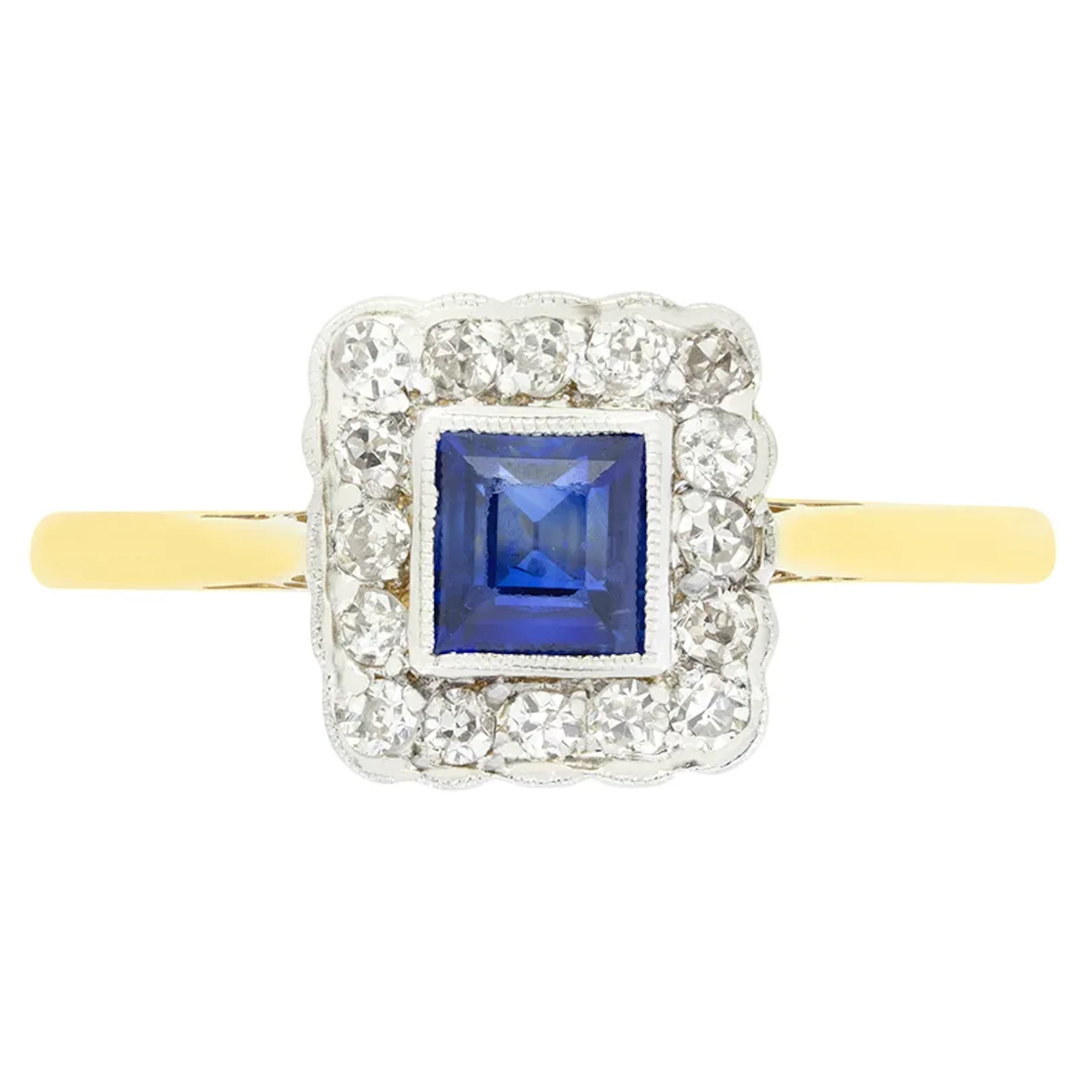 Edwardian 0.40ct Sapphire and Diamond Cluster Ring, c.1910s