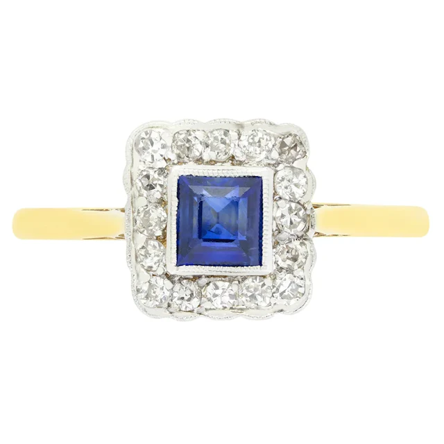 Edwardian 0.40ct Sapphire and Diamond Cluster Ring, c.1910s