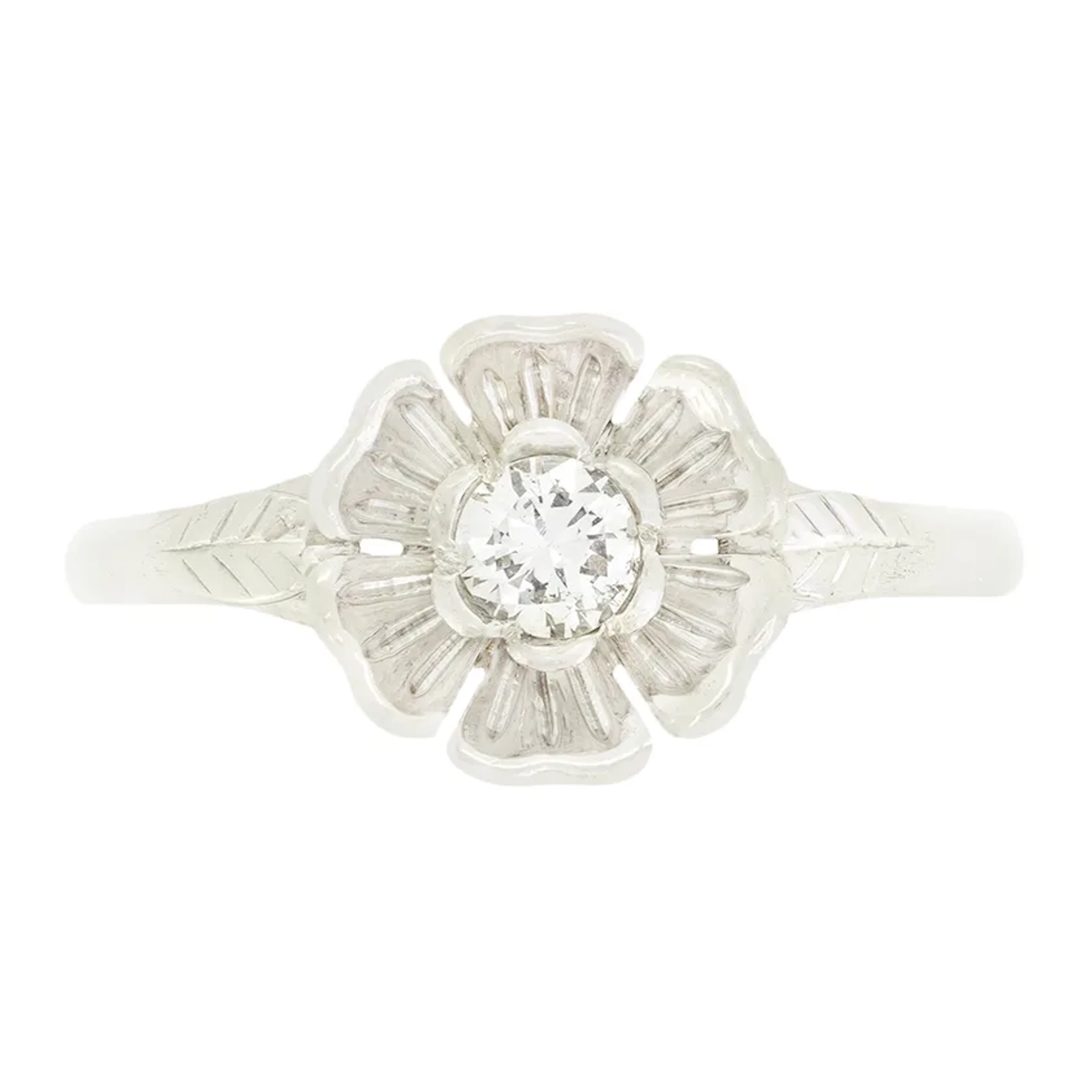 Late Deco 0.25ct Diamond Flower Ring, c.1940s