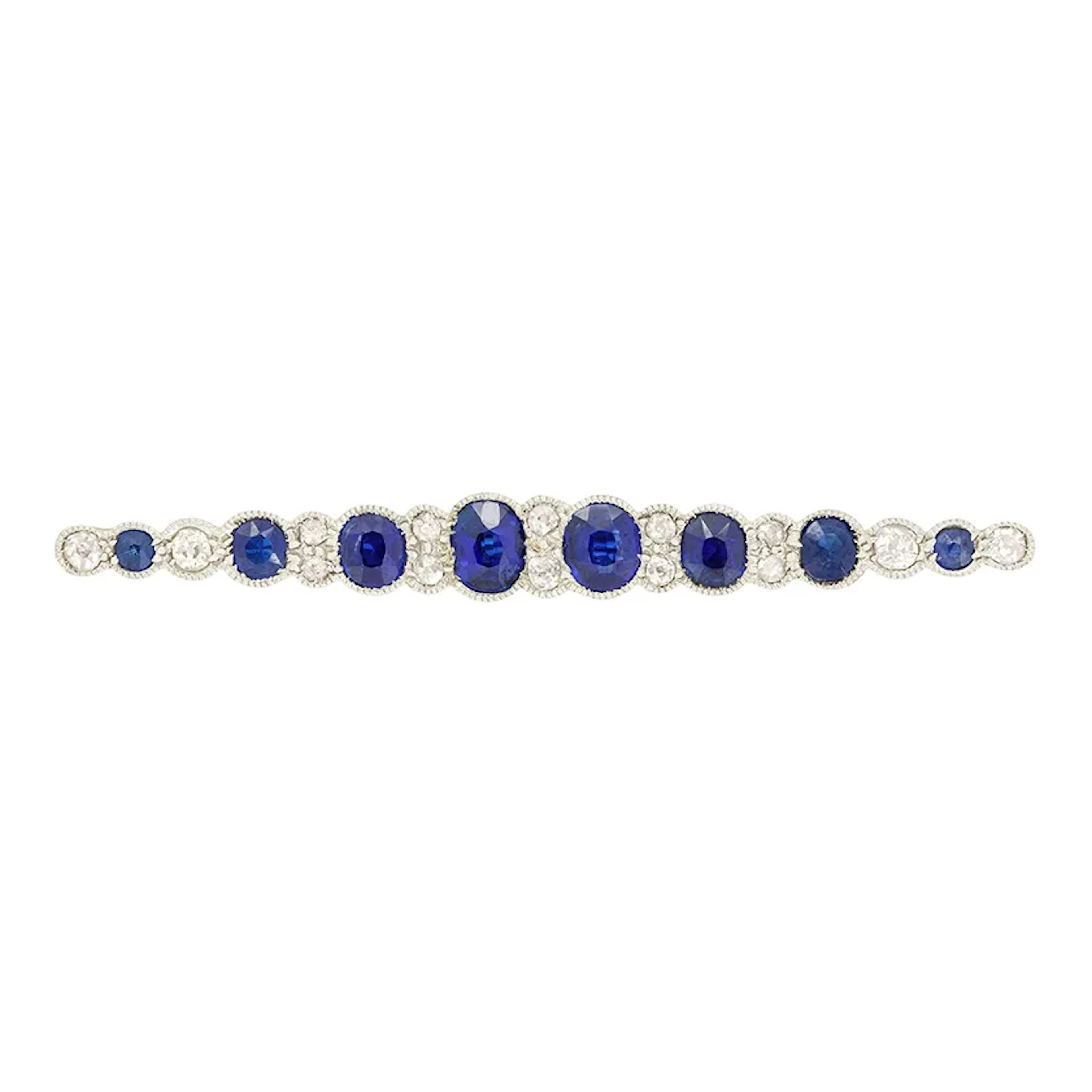 Art Deco 1.40ct Sapphire and Diamond Brooch, c.1920s