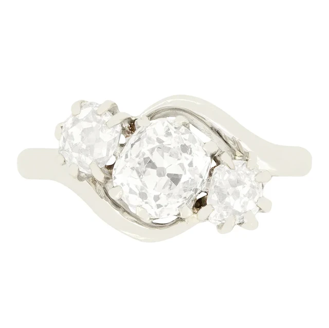 Art Deco 1.50ct Diamond Three Stone Twist Ring, c.1920s