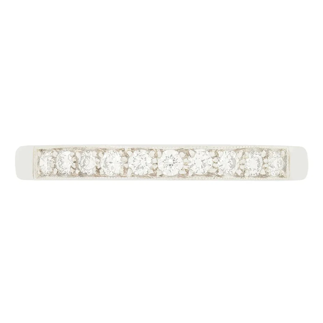 Late Deco 0.50ct Diamond Half Eternity Ring, c.1940s