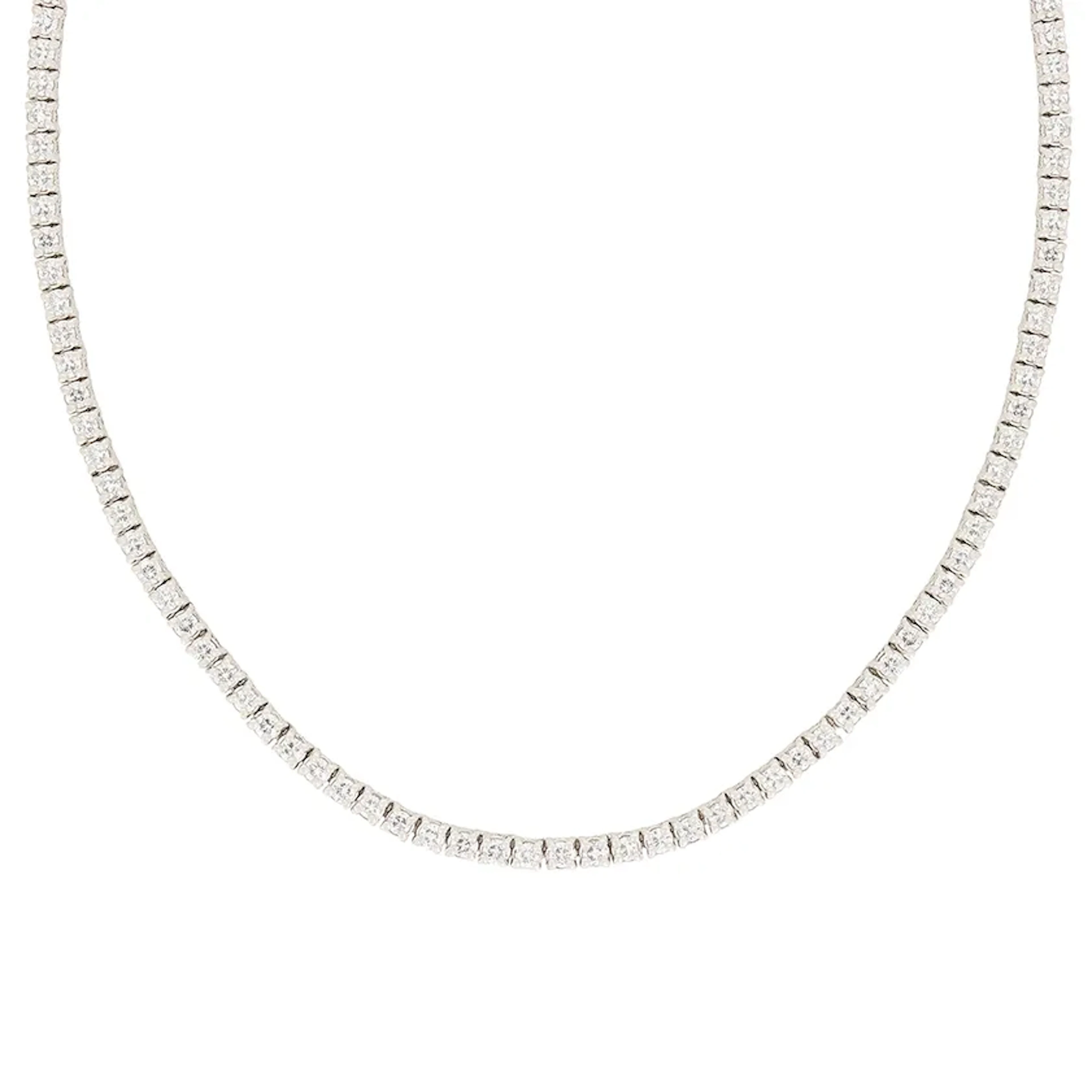 Contemporary 4.04ct Diamond Line Necklace