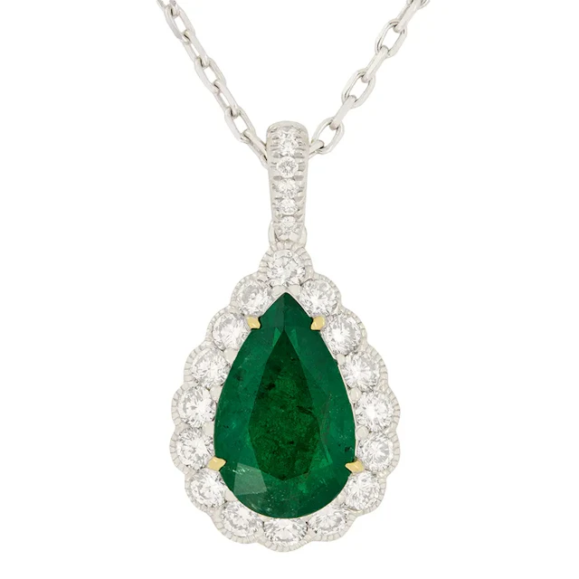 Modern 2.00ct Emerald and Diamond Necklace