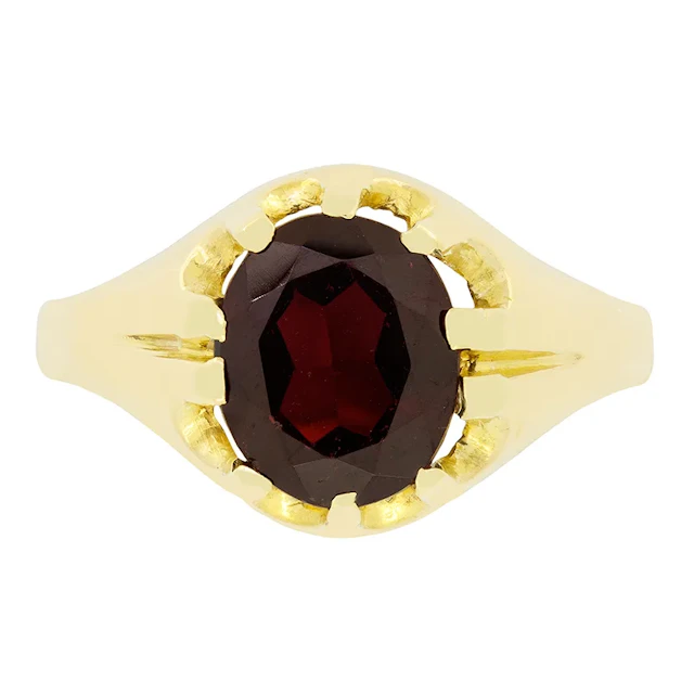 Vintage 4.30ct Garnet Signet Ring, hallmarked 1963