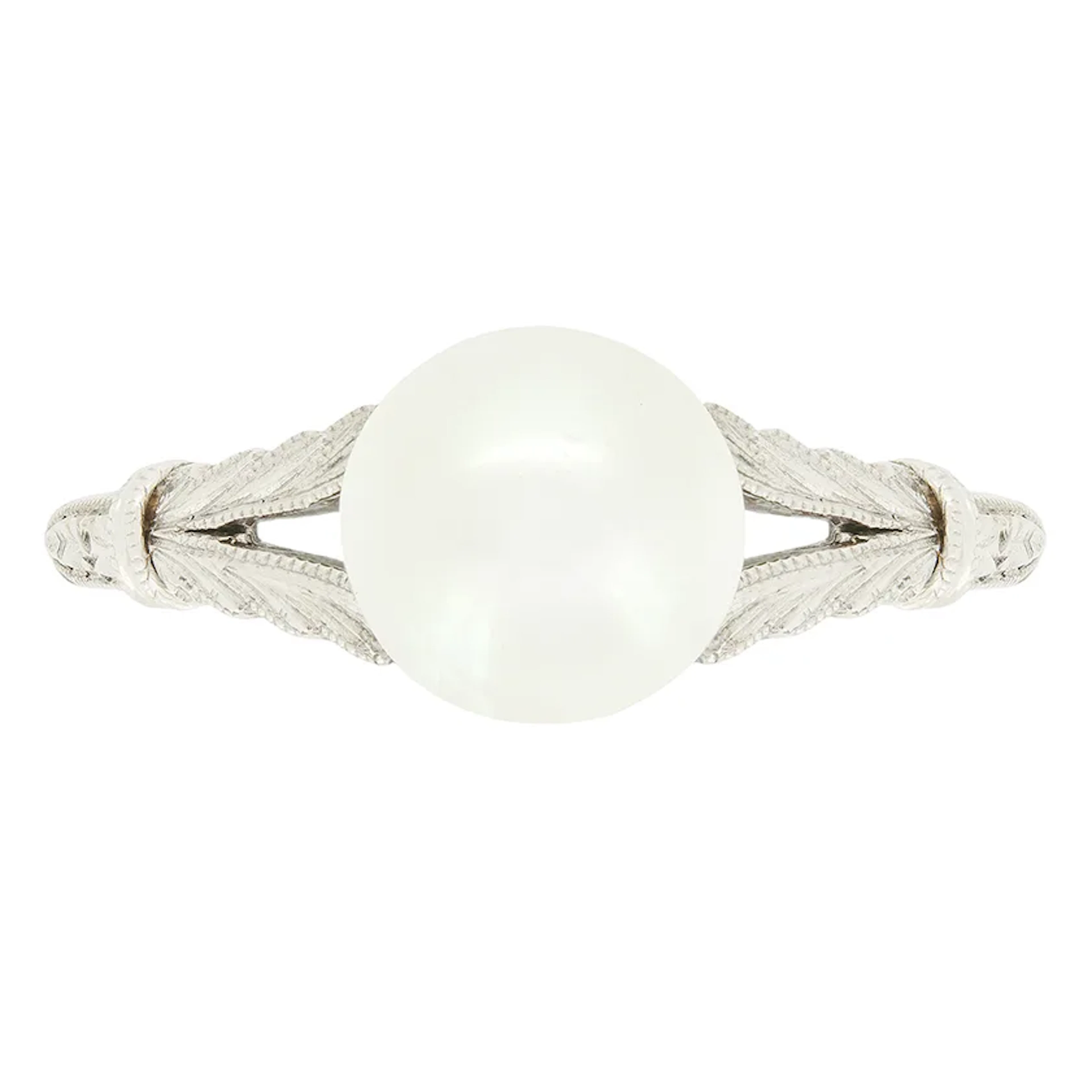 Vintage Pearl Solitaire Ring, c.1950s