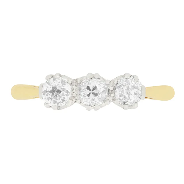 Edwardian 0.90ct Diamond Three Stone Ring, c.1910s