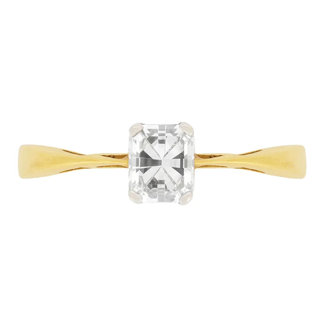 Contemporary 0.44ct Diamond Solitaire Engagement Ring