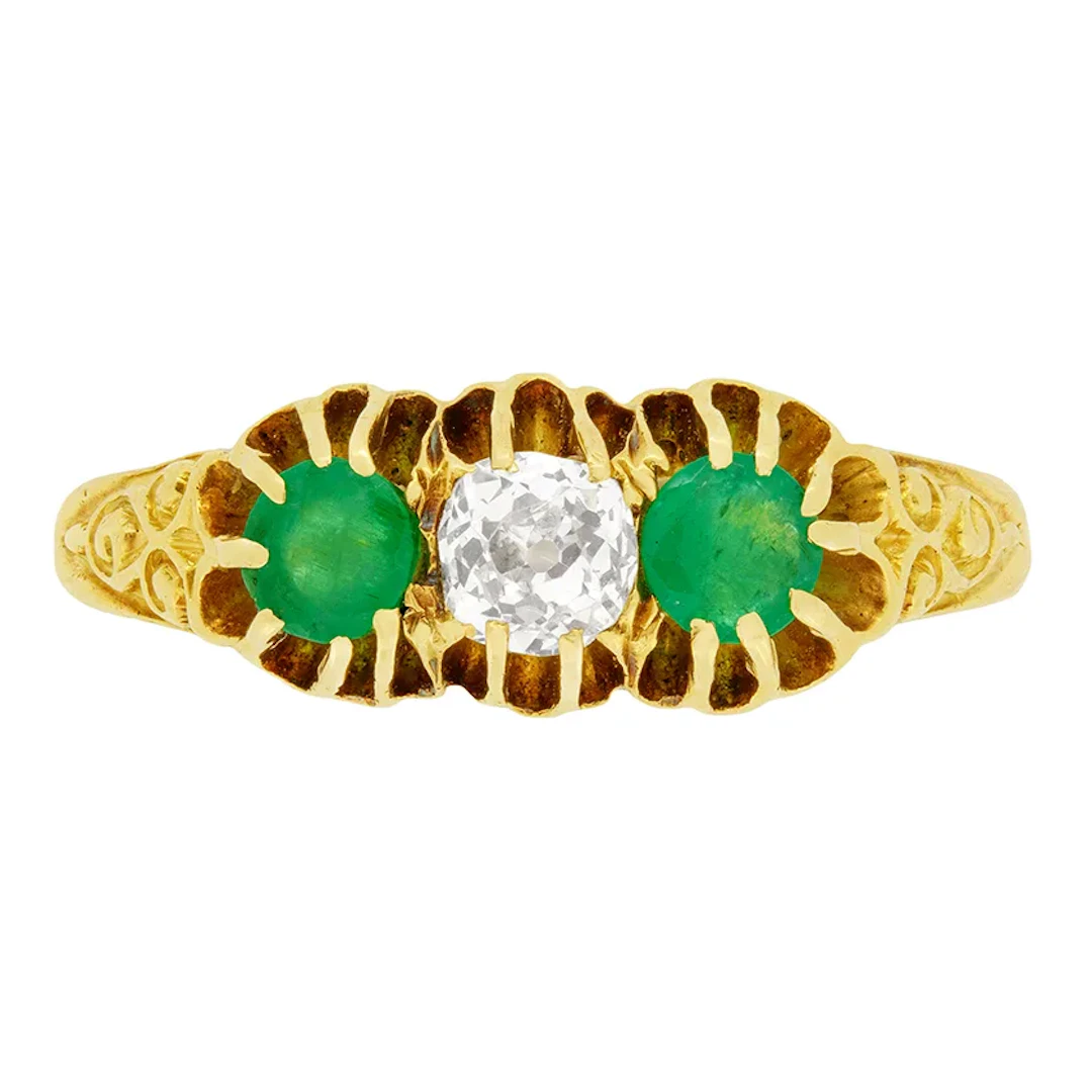 Victorian 0.35ct Diamond and Emerald Three Stone Ring, c.1880s