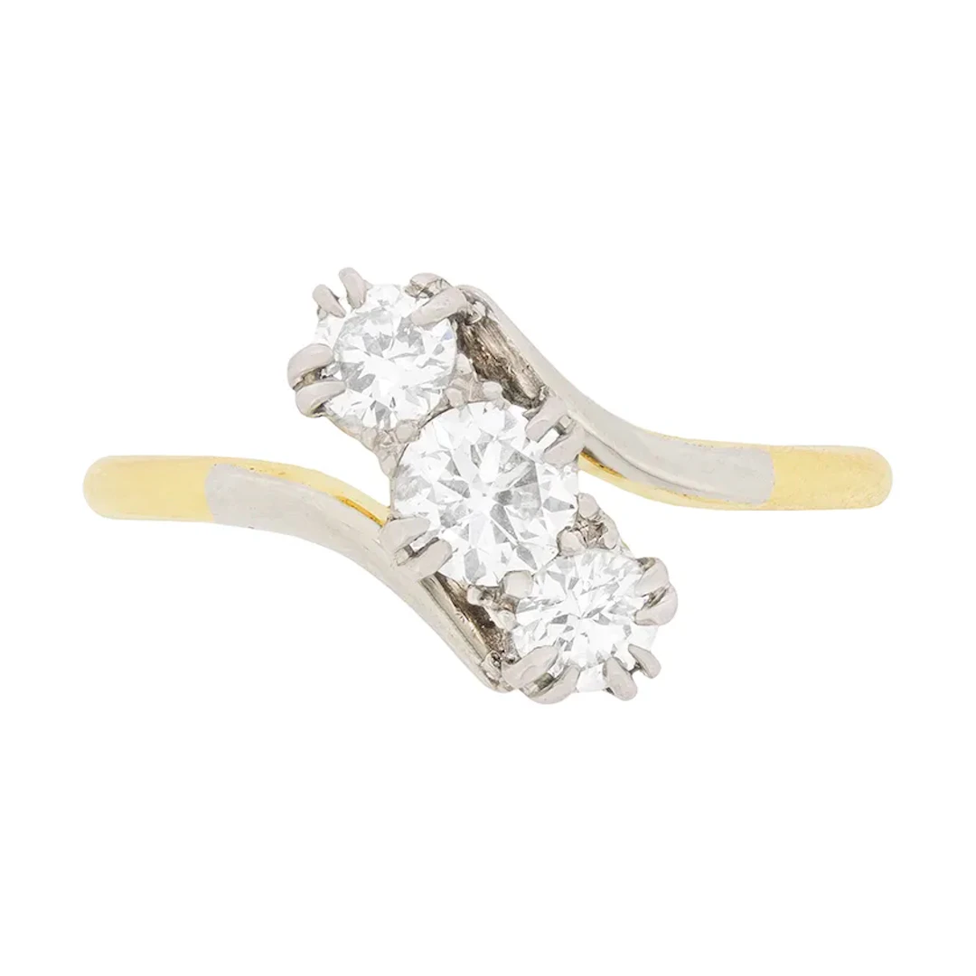 Art Deco Three Stone Diamond Twist Ring, c.1930s