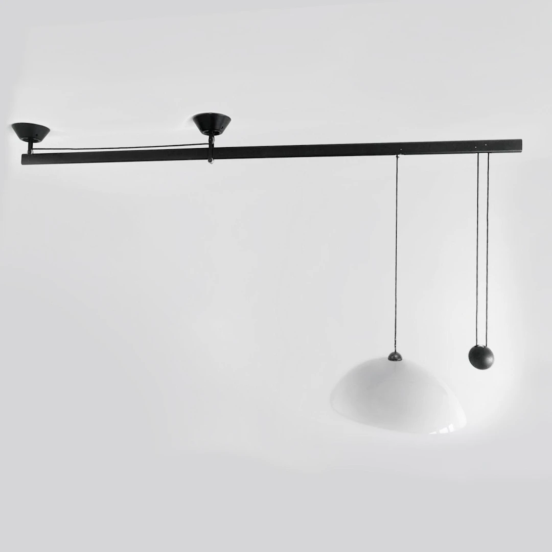 Vico Magistretti Deckenleuchte mit schwenkbarem Ausleger 'Impiccato', 1970