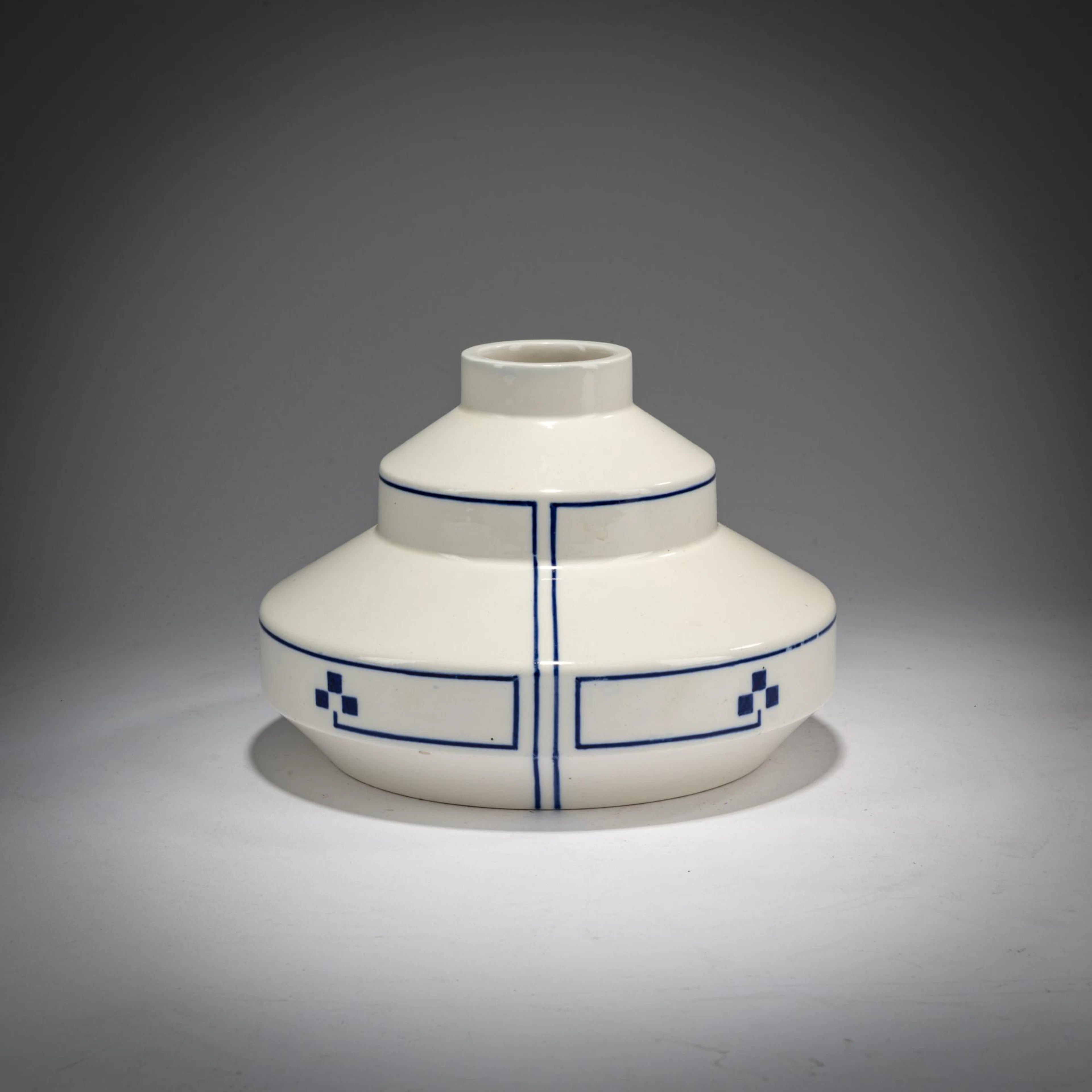 Joseph Maria Olbrich Vase, um 1901