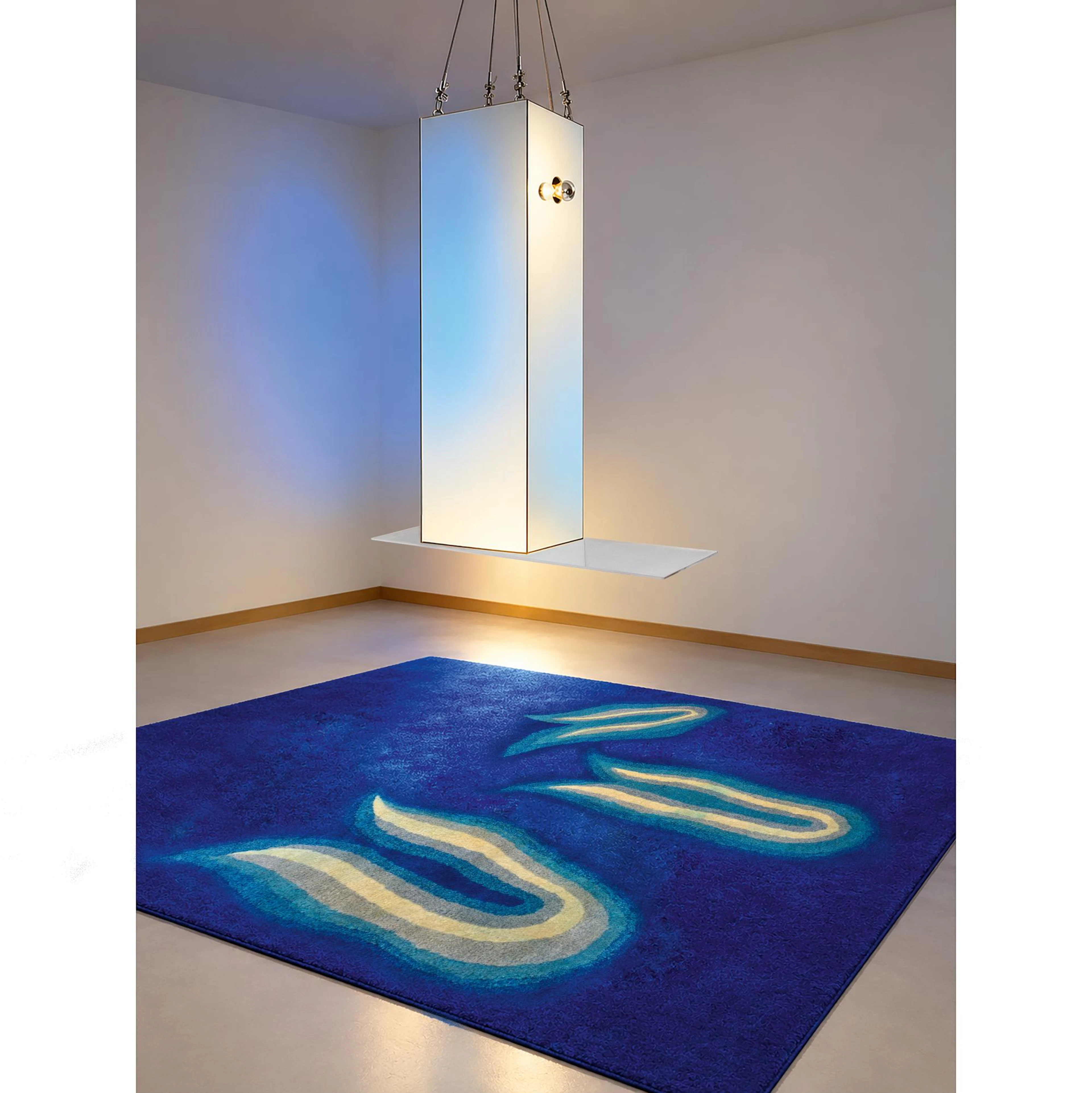 Ettore Sottsass Spiegelobjekt 'a Shiro' mit Teppich, 1998 (Entwurf)