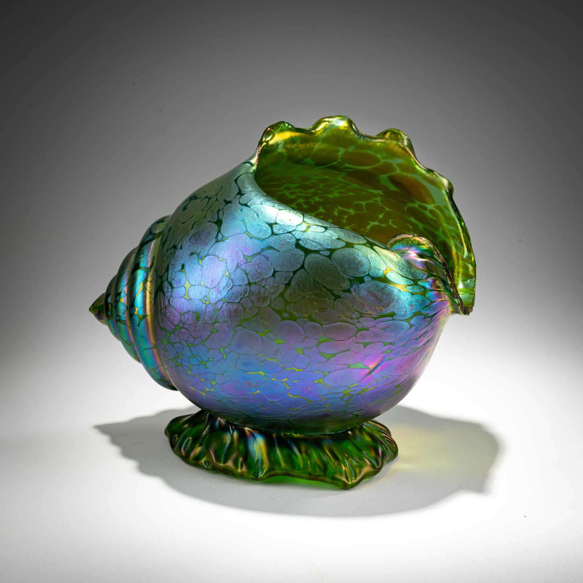 Lötz Wwe., Klostermühle 'Papillon'-Muschelvase, 1898