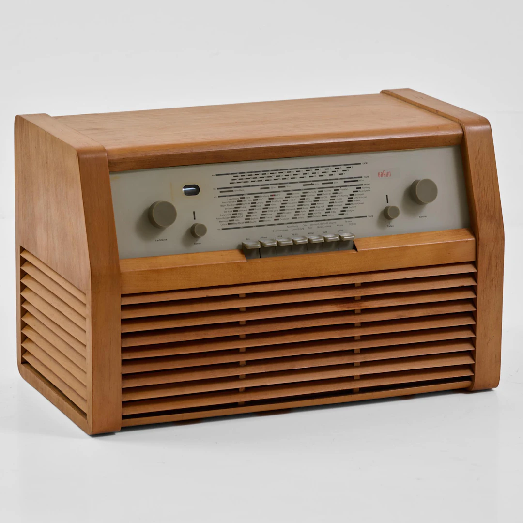 Hans Gugelot; Helmut Müller-Kühn Tischradio 'TS-G', 1955 (Entwurf)
