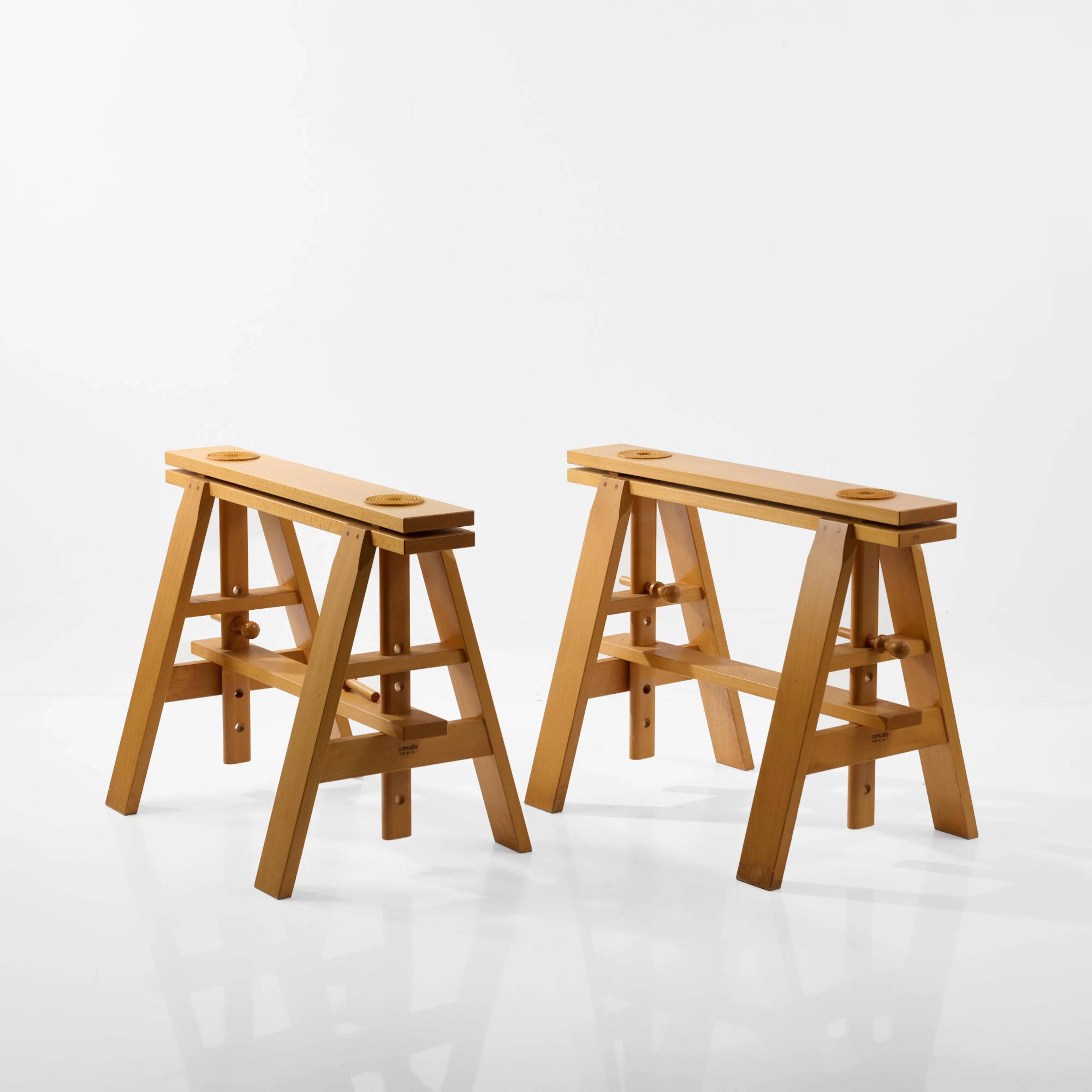 Achille Castiglioni Zwei Böcke für Tisch 'Leonardo' - '2650', 1969 (Entwurf)