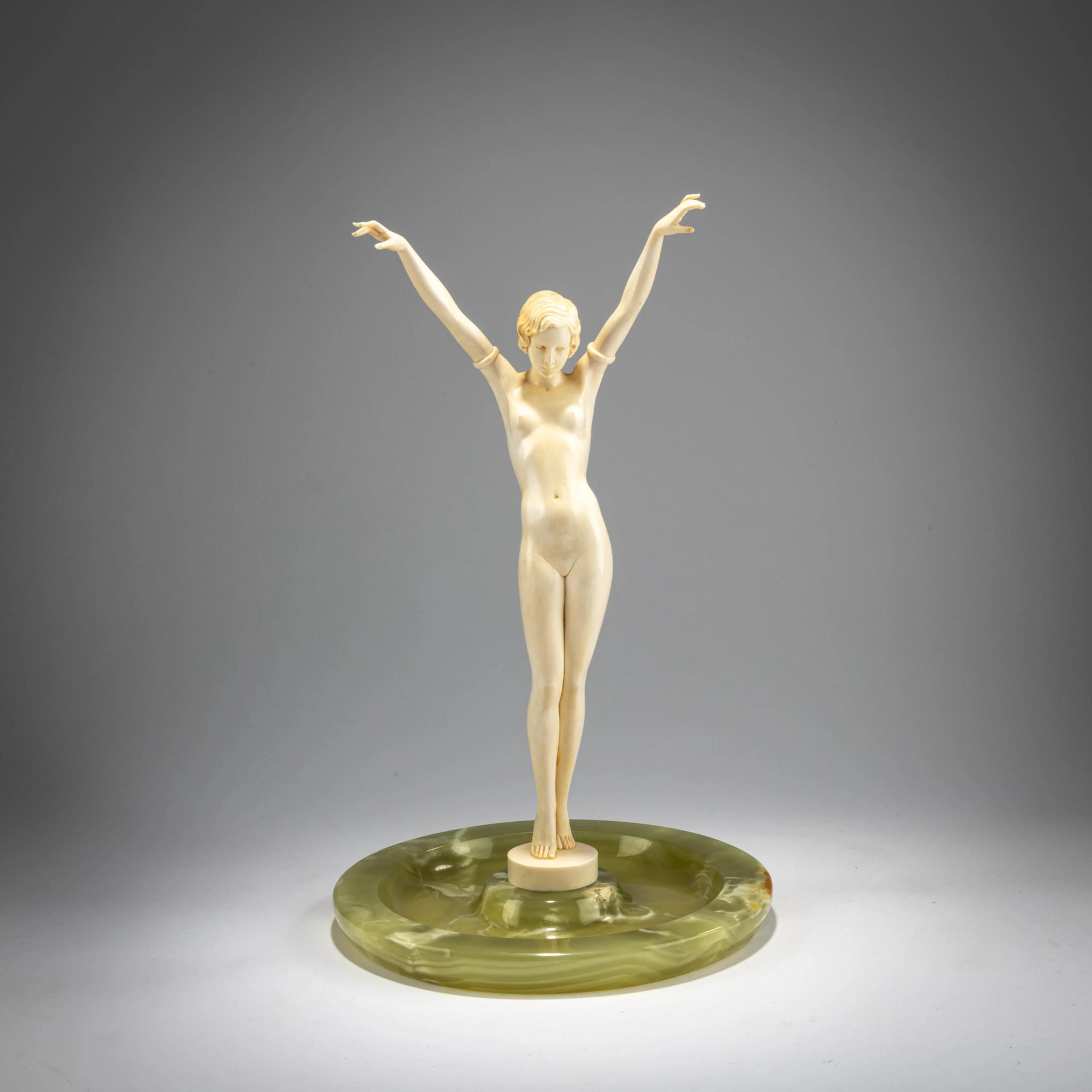 Ferdinand Preiss Schale mit Elfenbeinfigur 'Extase', um 1925