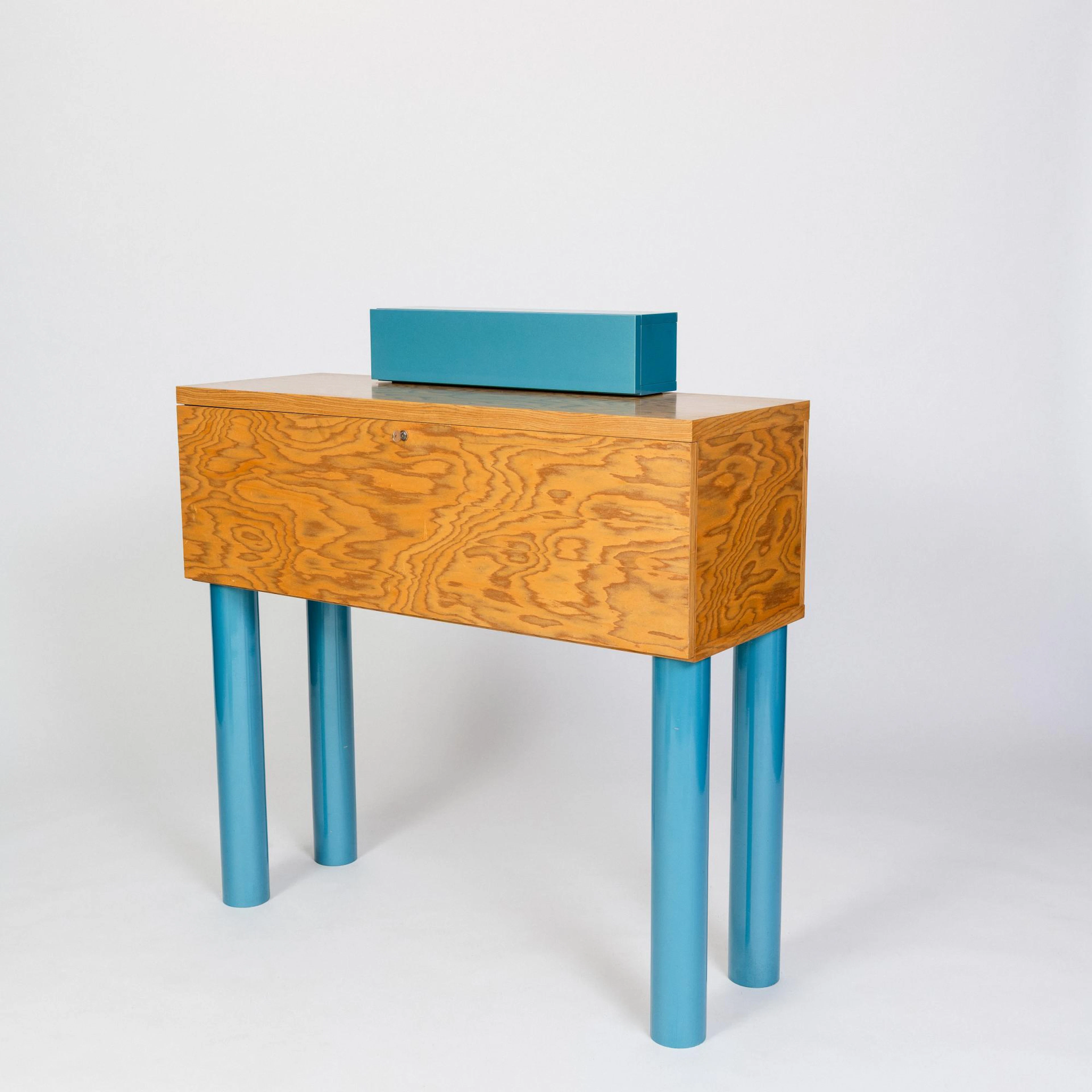 Ettore Sottsass; Marco Zanini Sekretär aus der Serie 'Donau', 1986 (Entwurf)