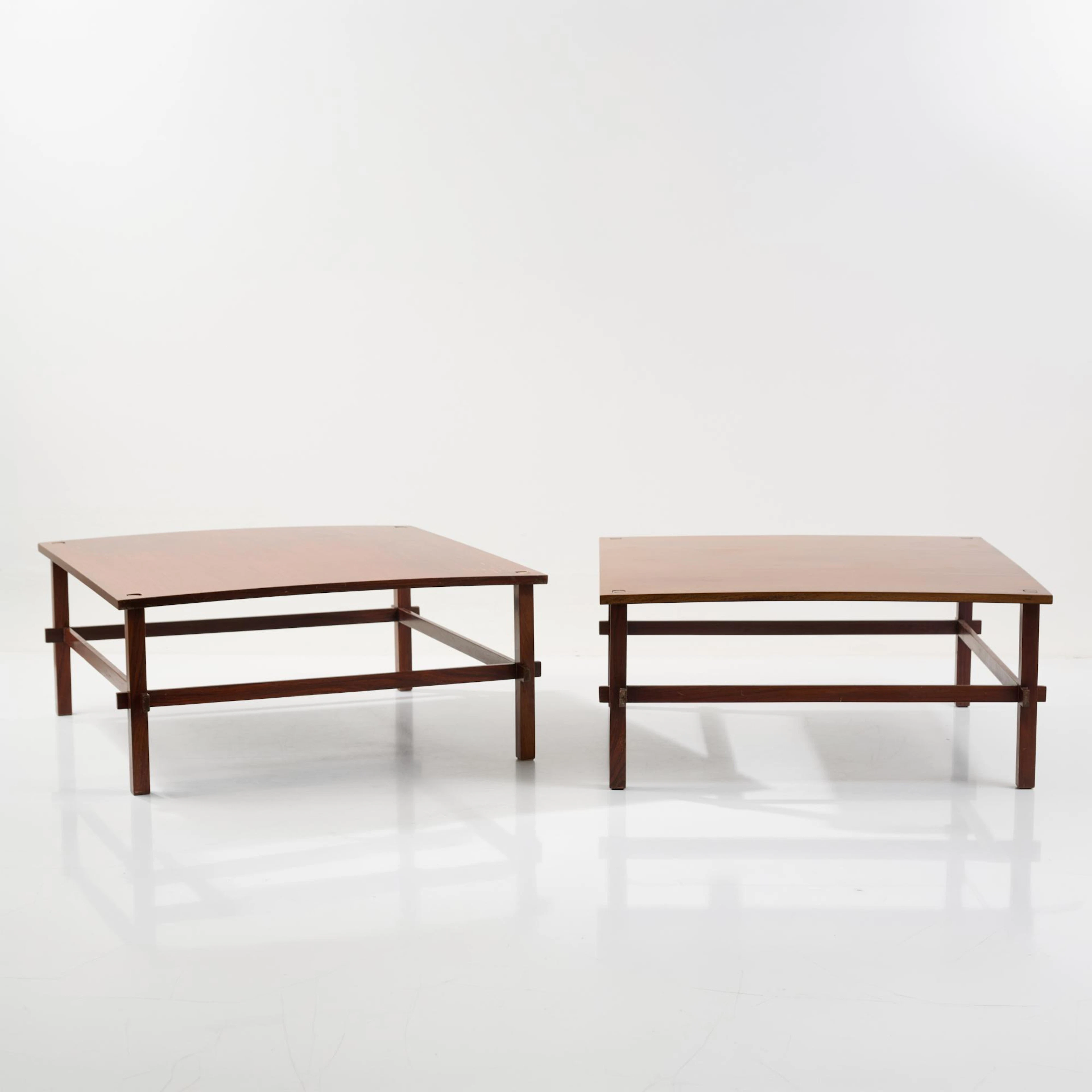 Gianfranco Frattini Zwei Beistelltische 'Gio' - '740', 1957 (Entwurf)
