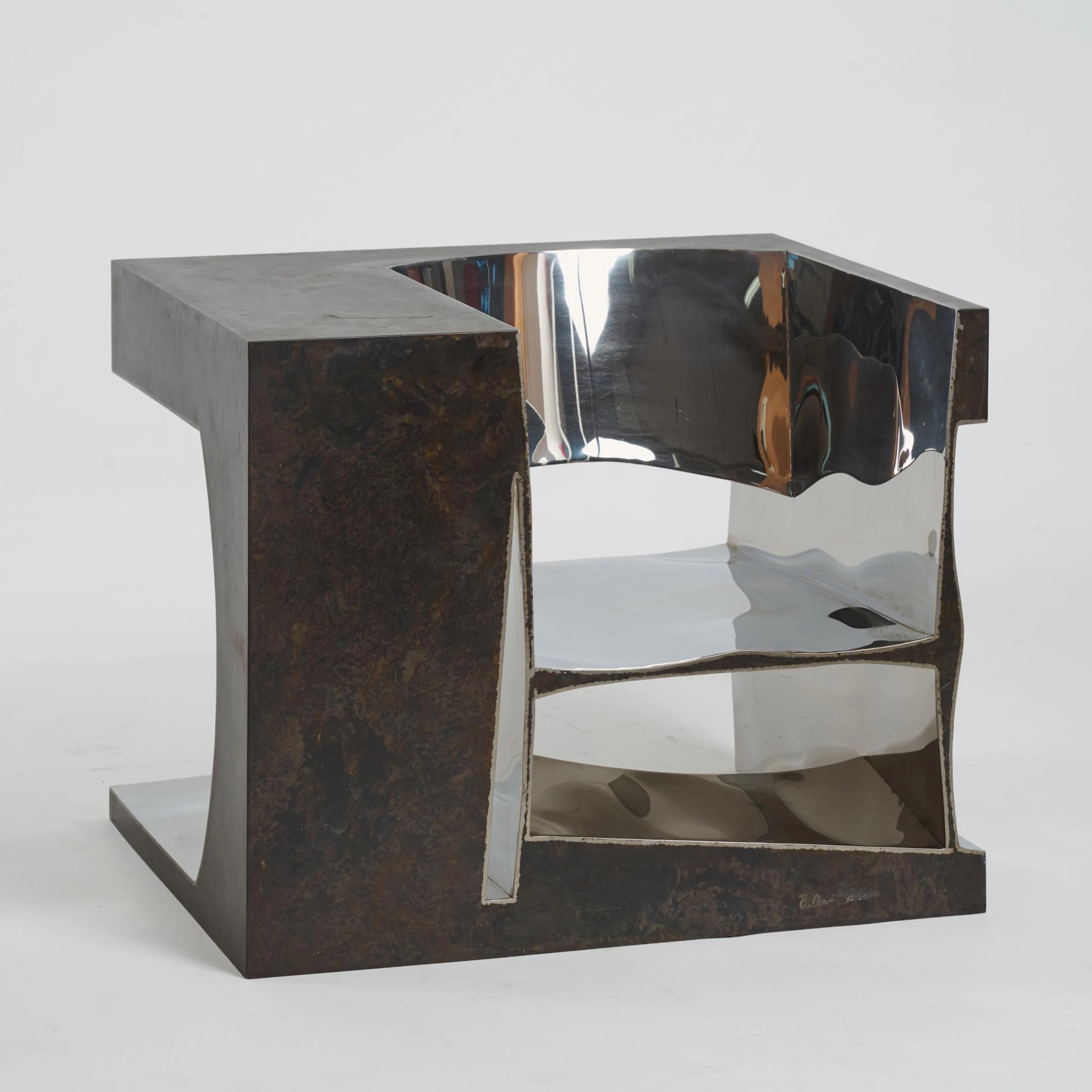 Ron Arad Sitzobjekt '2 R Not', 1992 (Entwurf)
