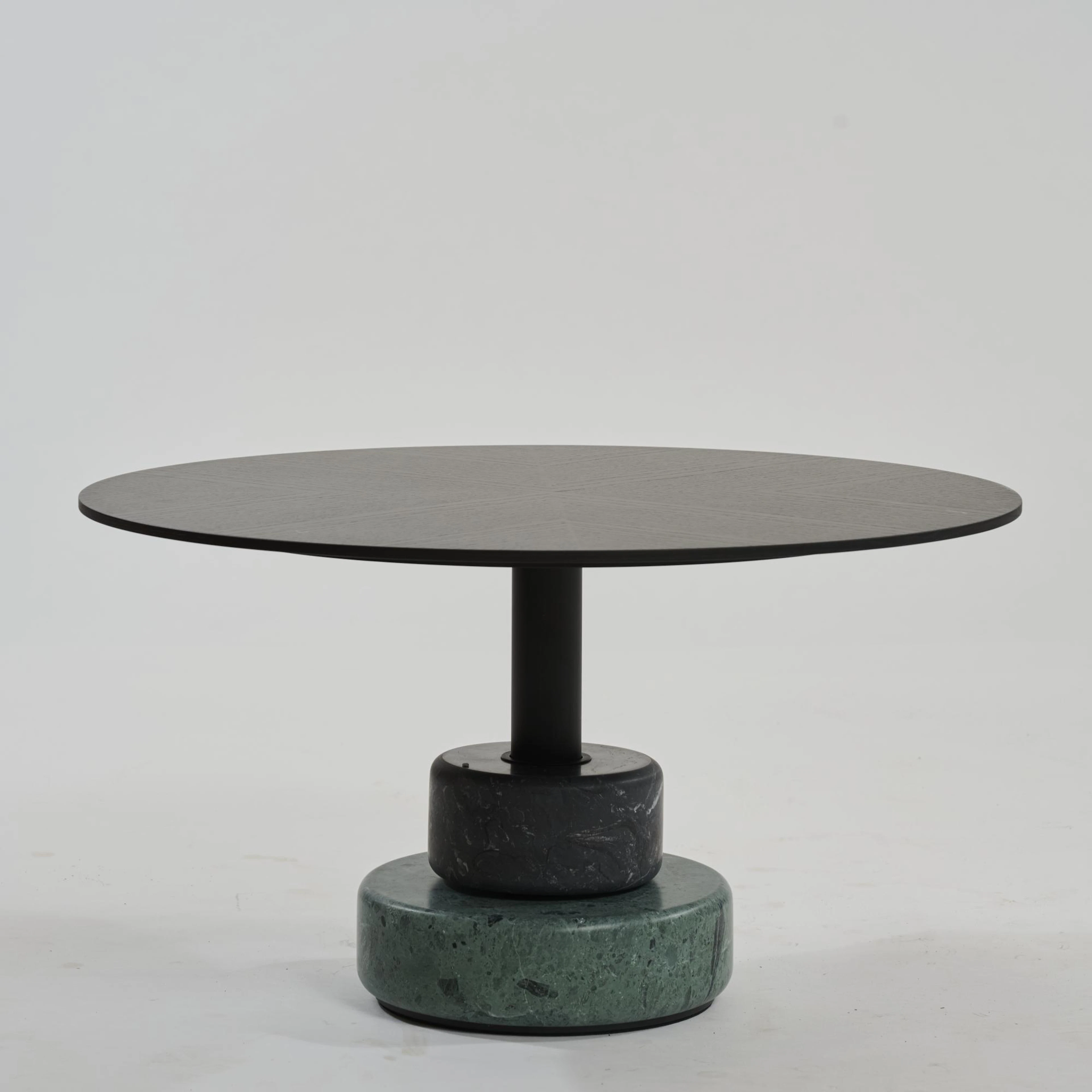 Giotto Stoppino; Lodovico Acerbis Sofatisch 'Menhir 1', 1980er Jahre (Entwurf)
