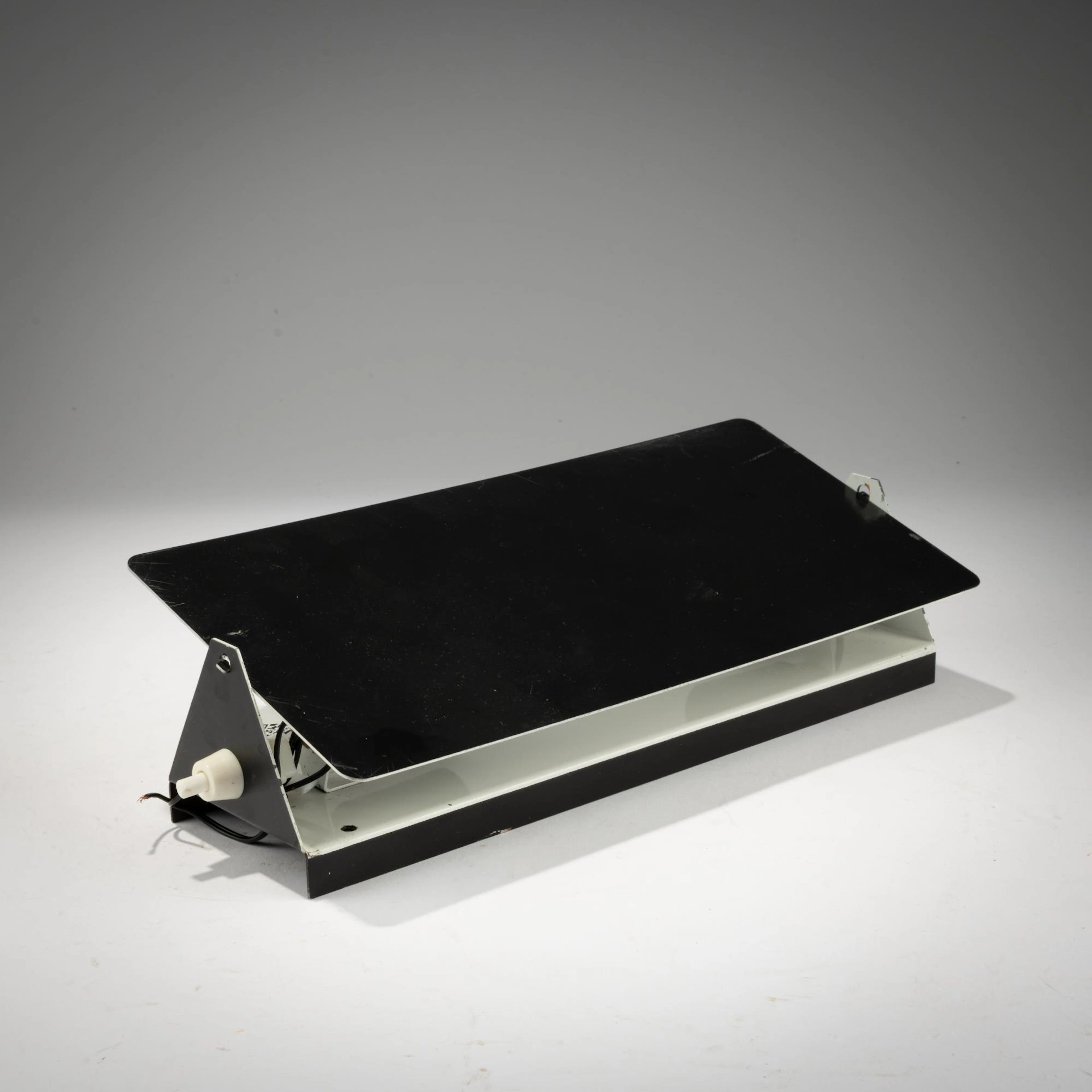 Charlotte Perriand Große 'CP-1'-Wandleuchte, 1963 (Entwurf)