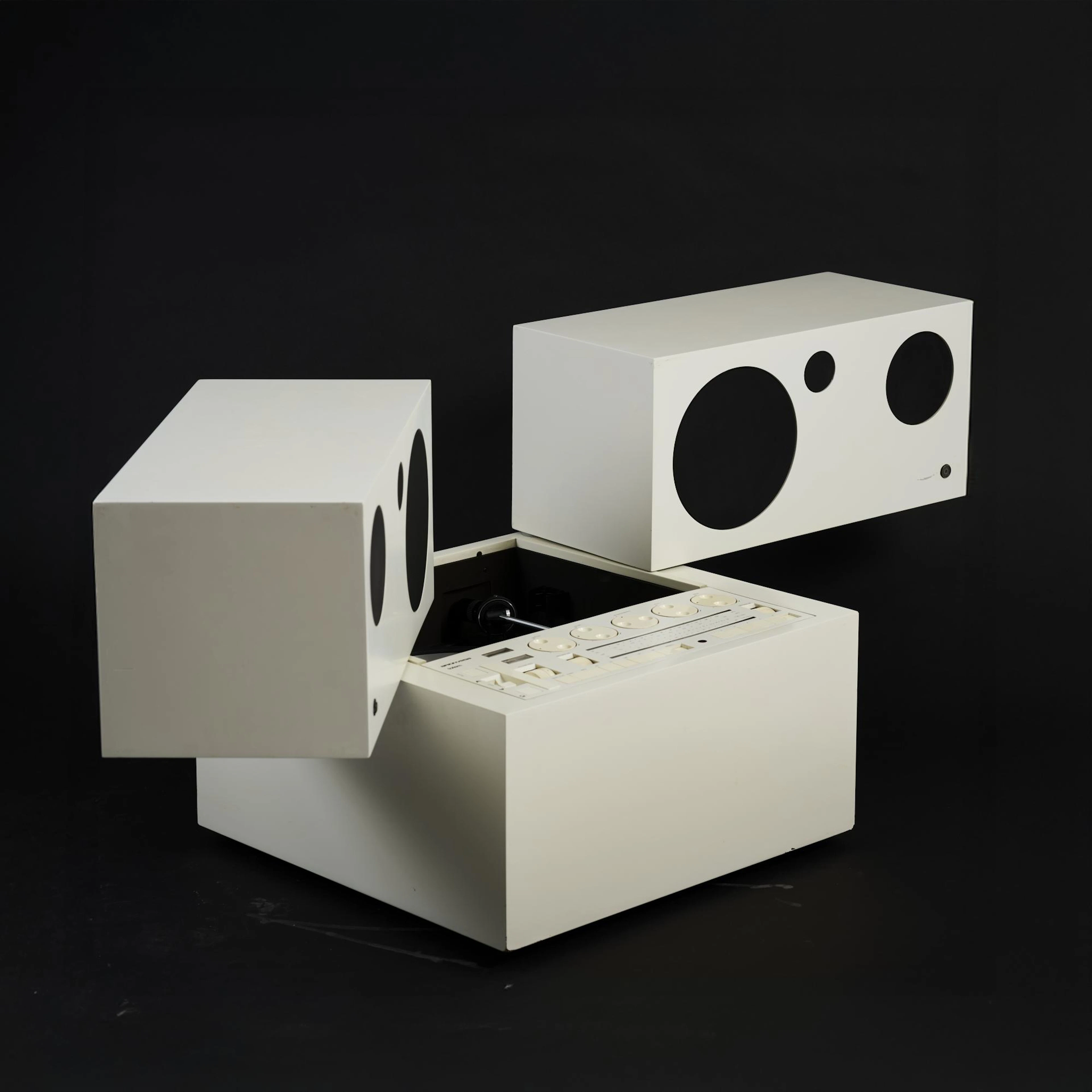 Mario Bellini Stereoanlage mit Plattenspieler 'RR 130 Fo/St - Totem', 1970