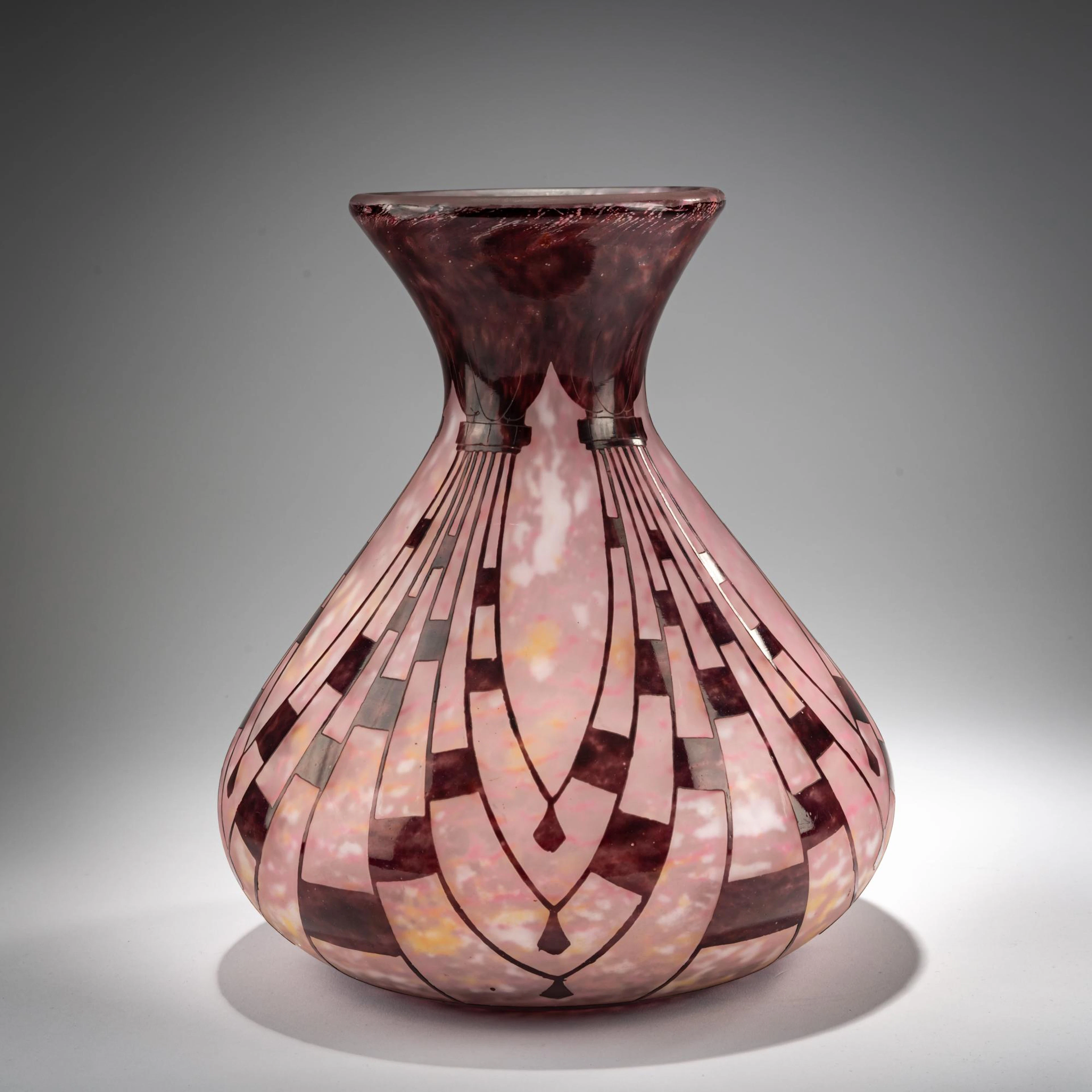 Verreries Schneider, Epinay-sur-Seine Vase 'Colliers' 1927-28