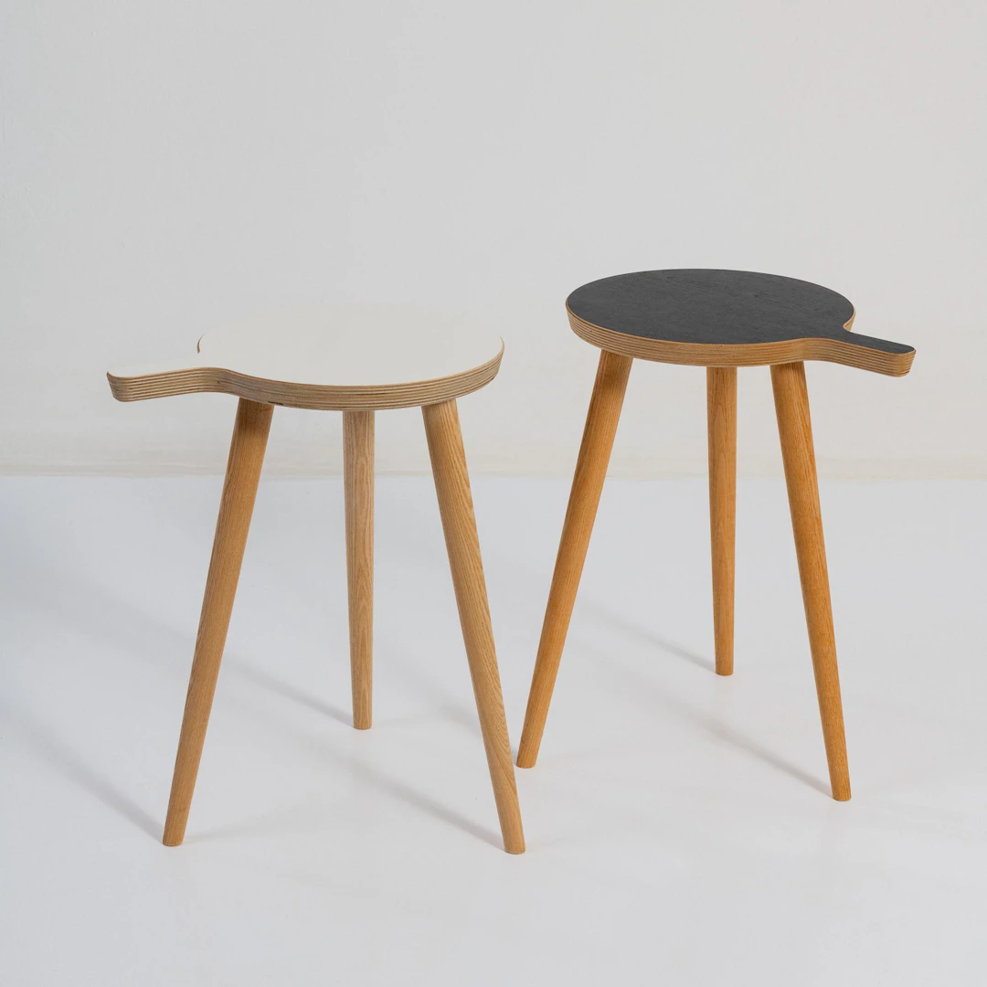 Marcel Kabisch Zwei Hocker 'Griffbereit', 2015 (Entwurf)