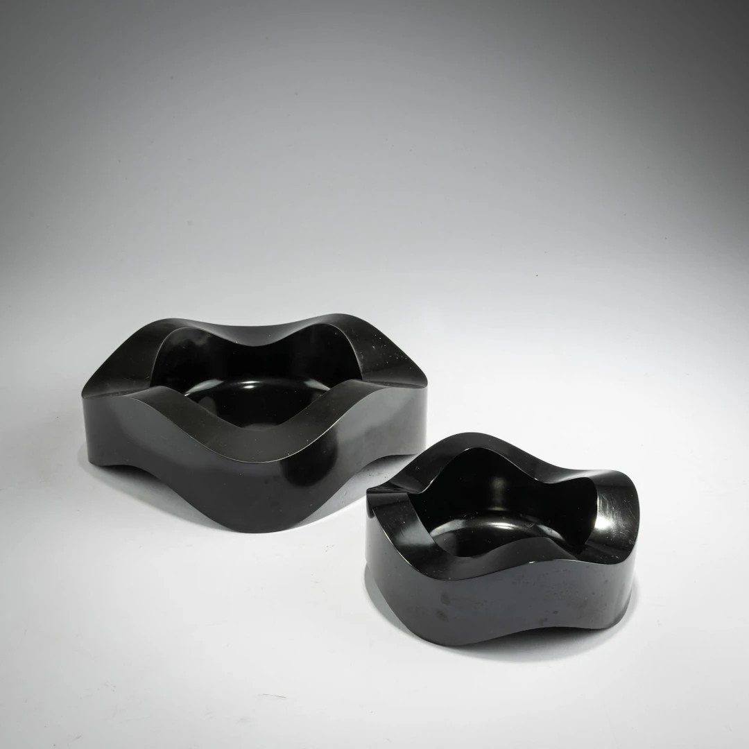 Walter Zeischegg Zwei 'Sinus' Aschenbecher, 1967 (Entwurf)