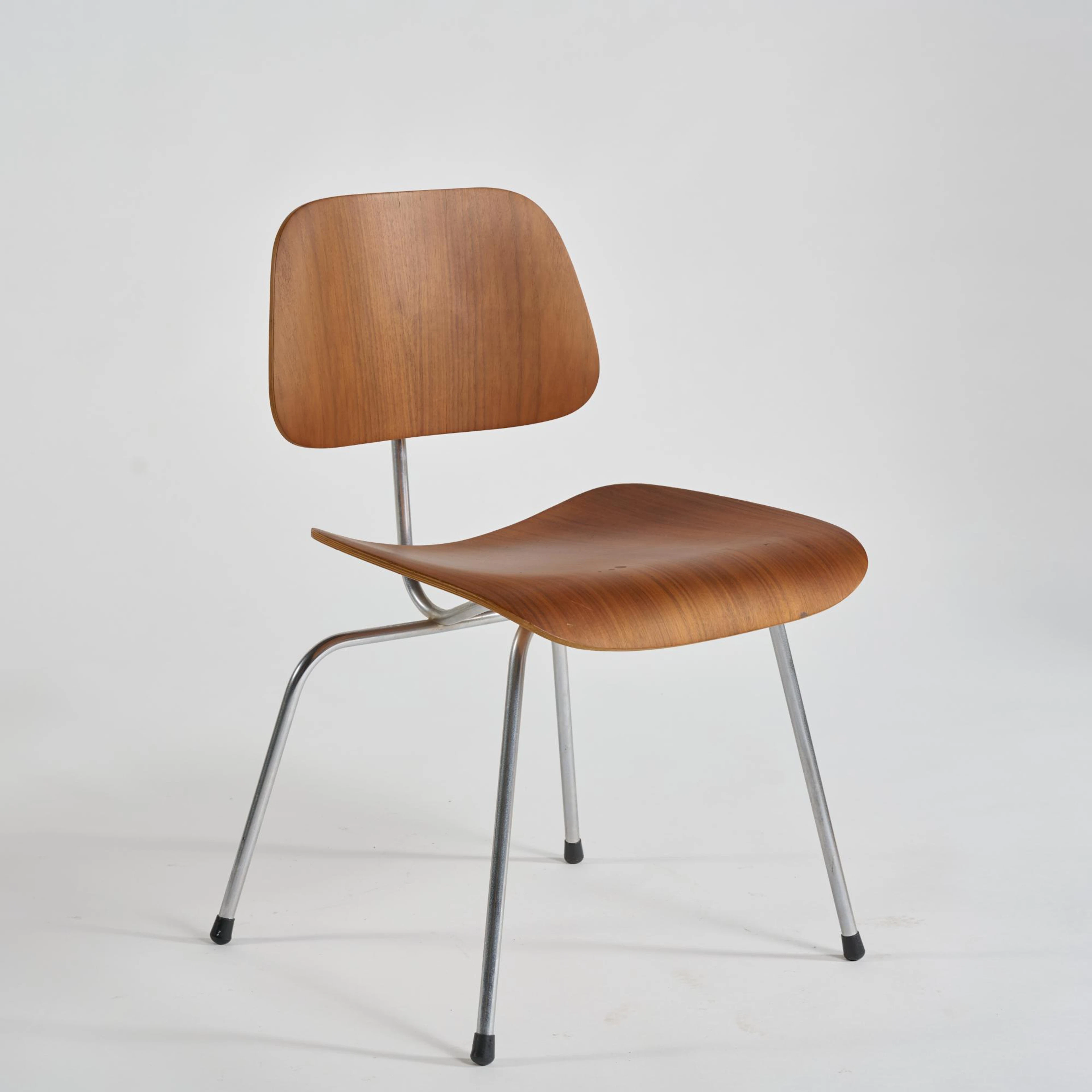 Charles Eames; Ray Eames Stuhl 'DCM' auf 'full base', 1946 (Entwurf)
