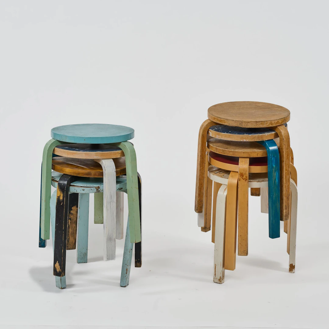 Alvar Aalto Neun Hocker '60', 1933 (Entwurf)