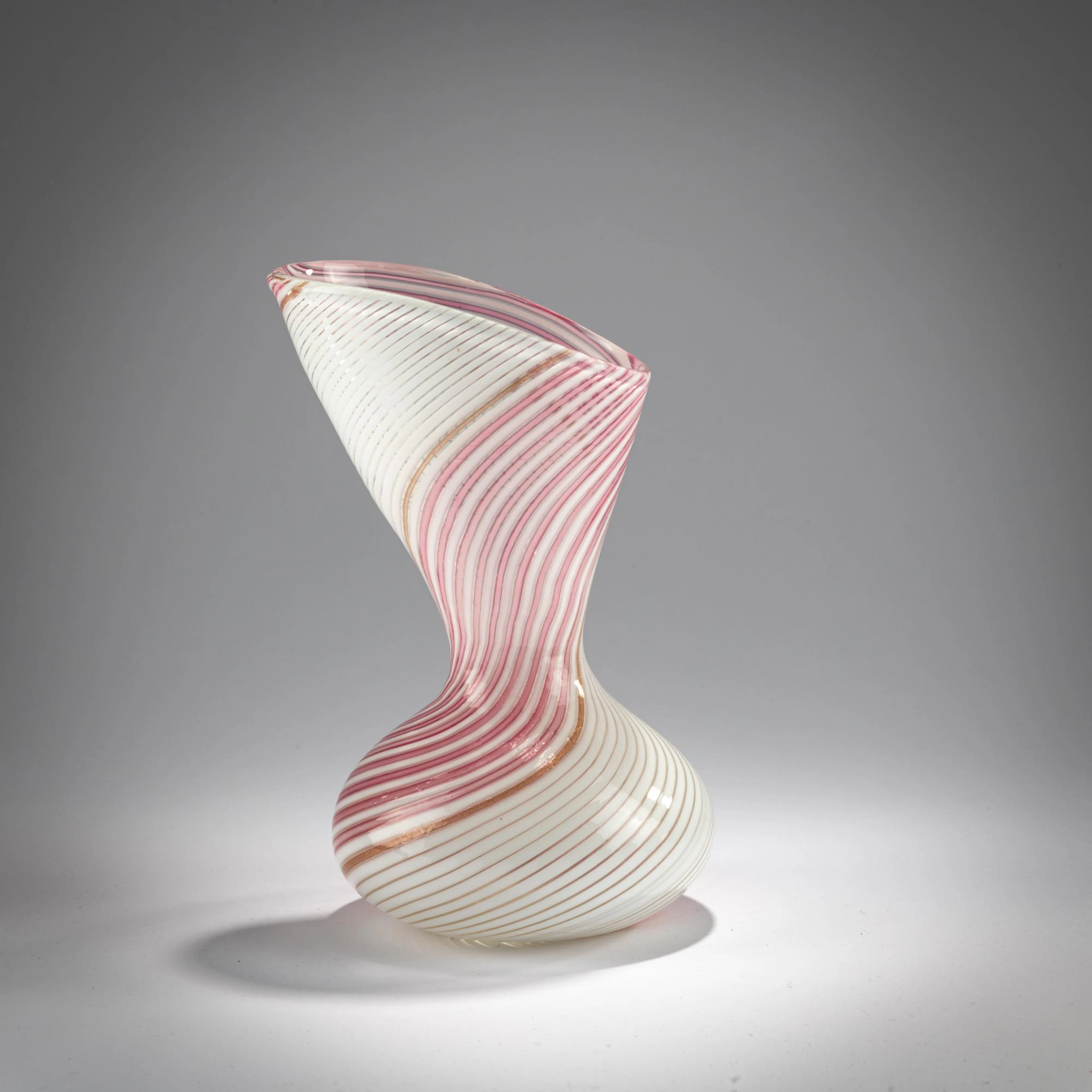 Dino Martens Vase 'Filigrana semplice a fascia bianca rosa', 1953