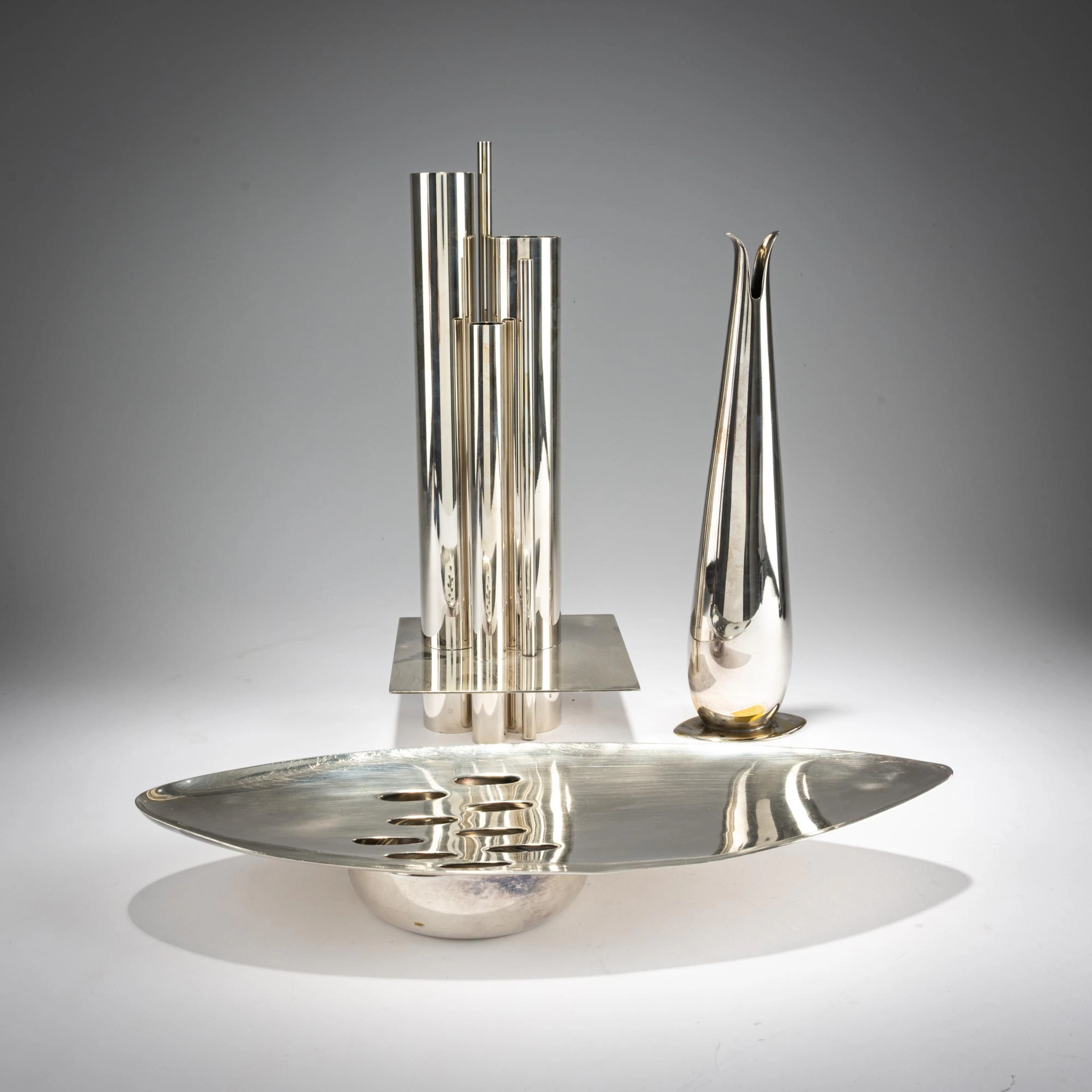 Lino Sabattini; Jacques Sitoleux Vase und Rosenvase, 1955-60, Röhrenvase