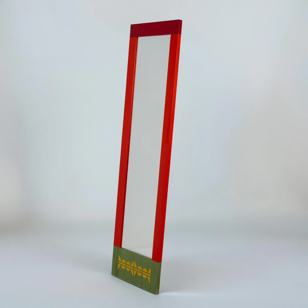 Alessandro Mendini Wandspiegel 'Nihoa' aus der 'Easy Home' Kollektion