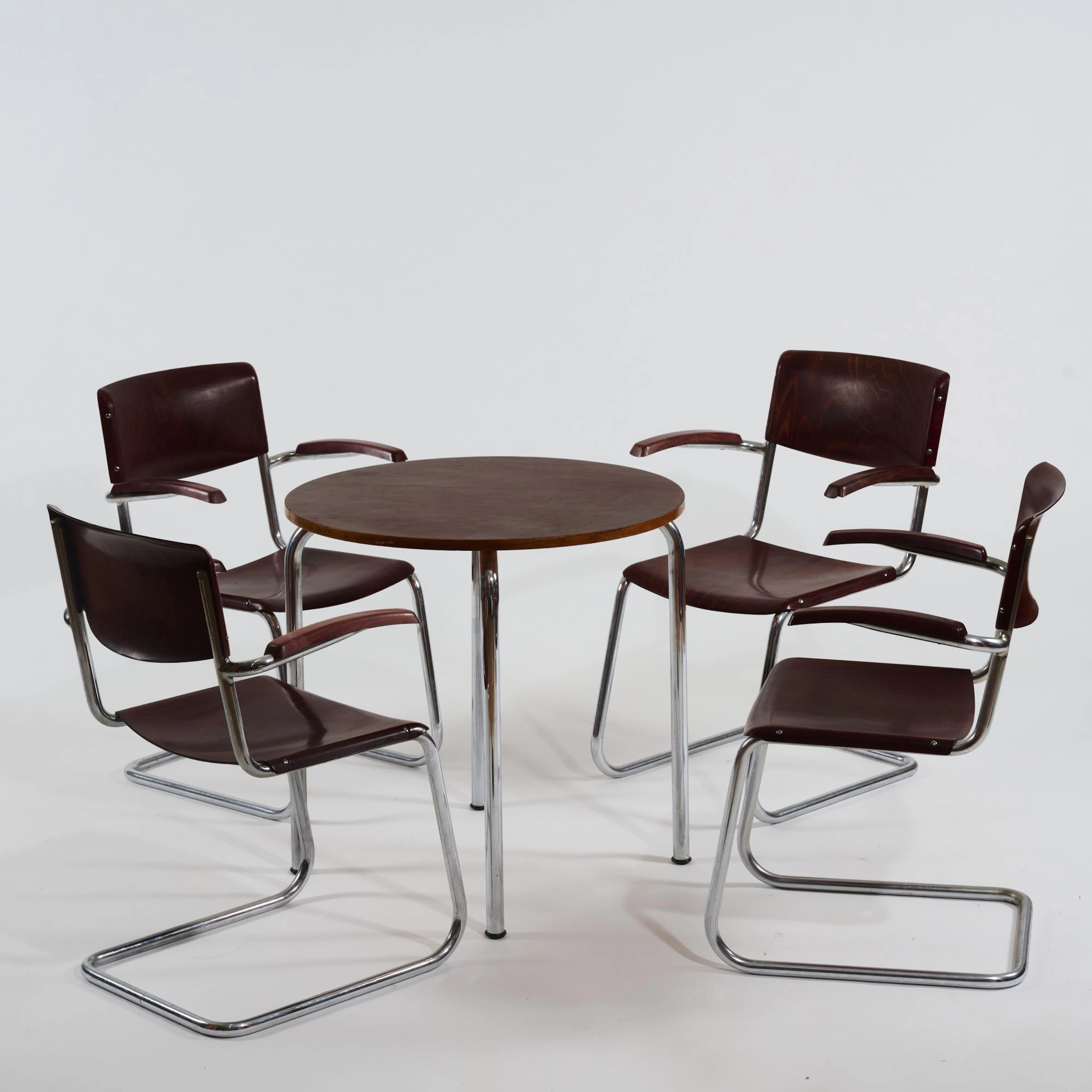 Ludwig Mies van der Rohe; Mart Stam Tisch 'MR 515 H' und vier Armlehnstühle